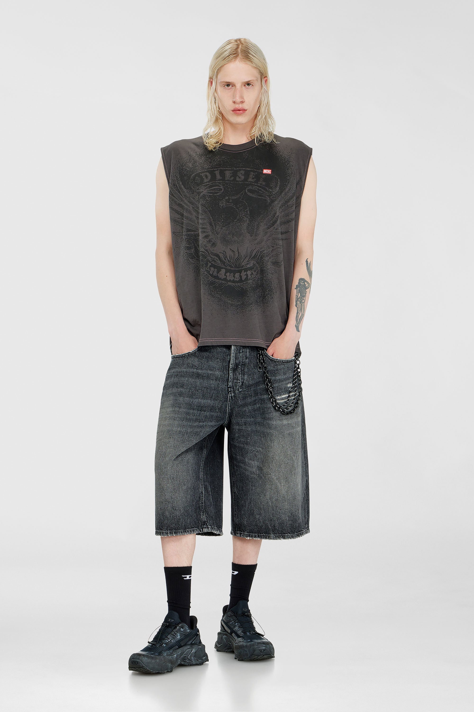 Diesel - T-BOXT-SL-NOTCH, Male's Sleeveless top in cotton with tonal graphic in Dark Grey - 2