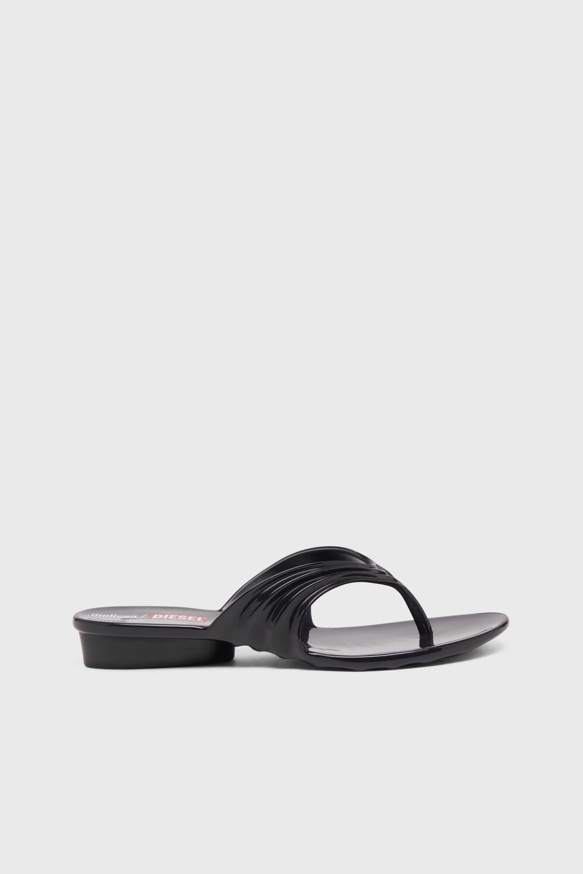 Diesel - MELISSA QUANTUM THONG, Chanclas esculturales en Melflex&reg; Mujer in Negro - 1