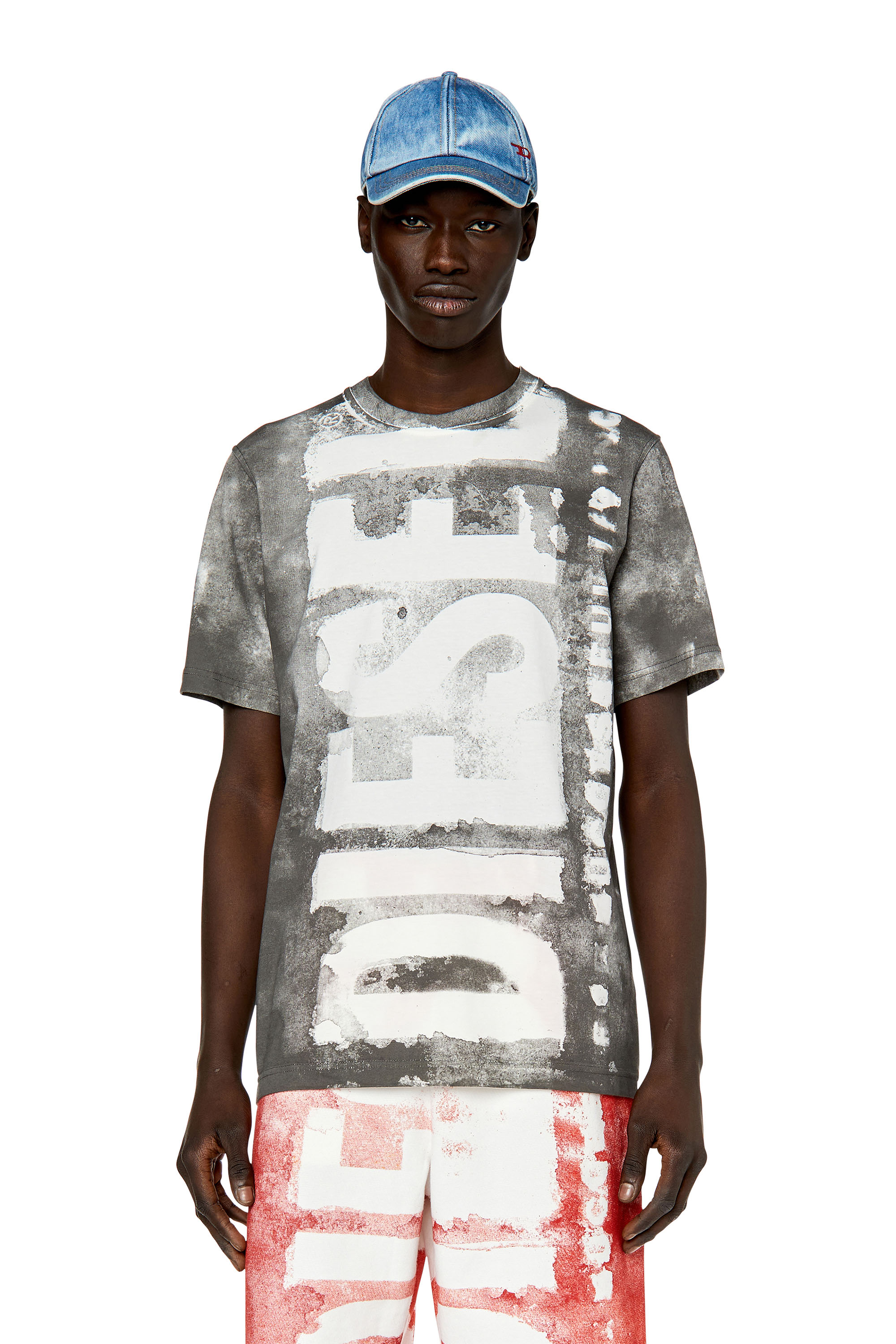 T-JUST-G12 Man: T-shirt with bleeding logo | Diesel