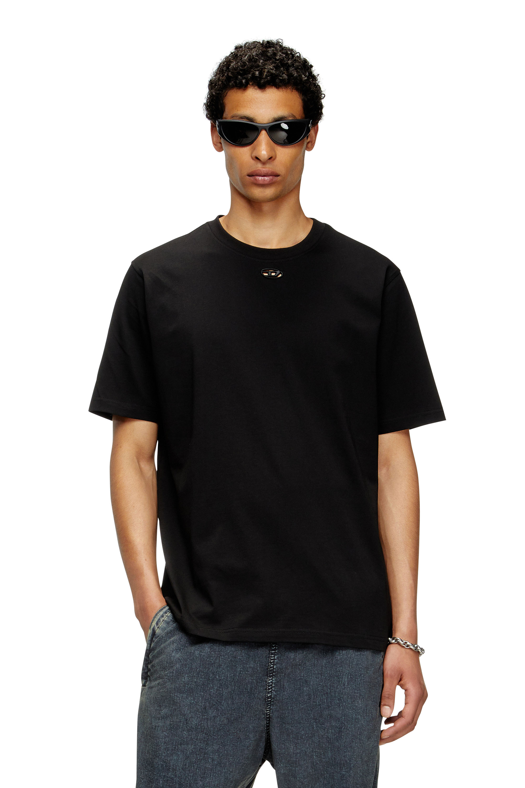 Diesel - T-ADJUST-MAREY, Male's T-shirt with cut-out Oval D in Black - 3