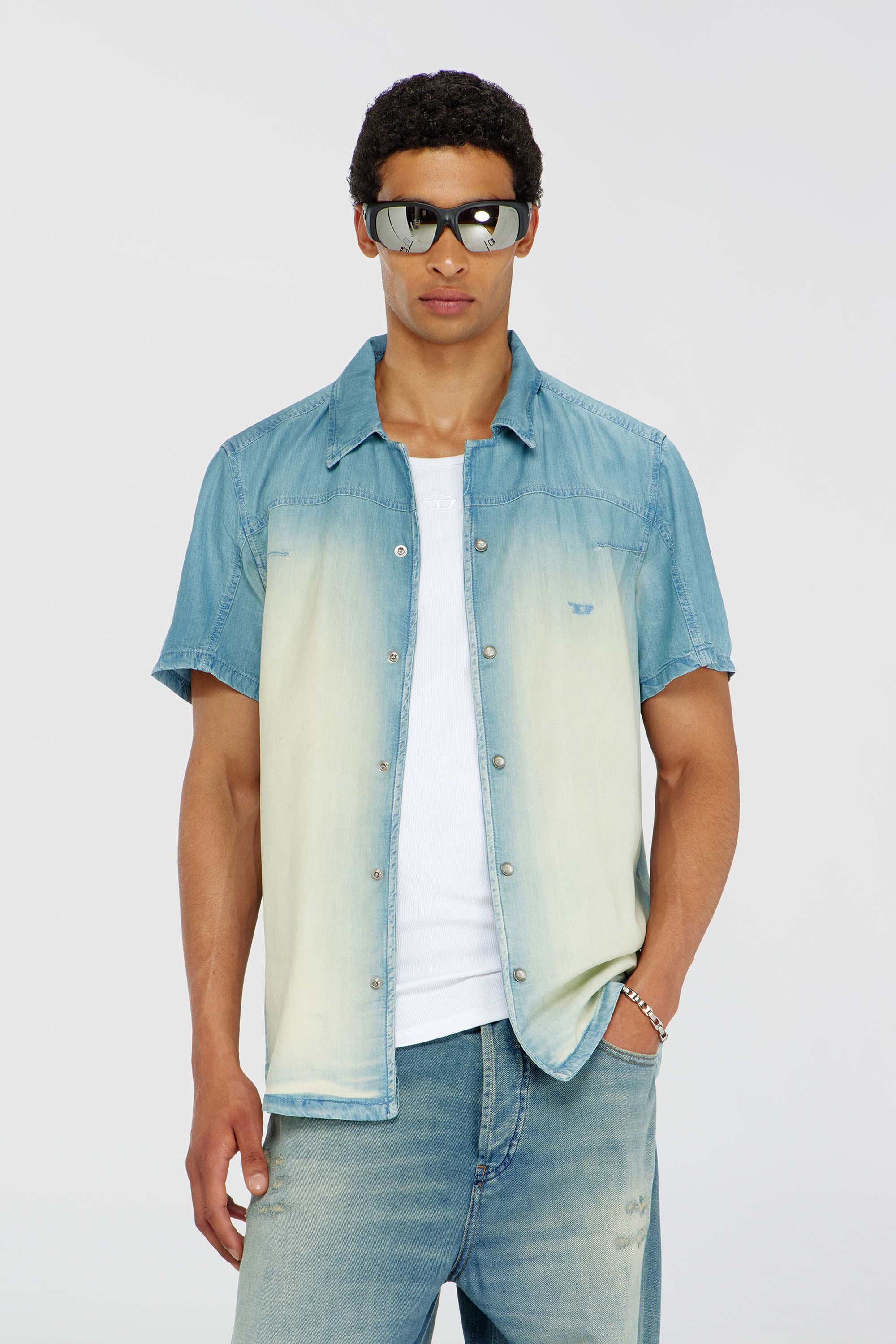 Diesel - D-CLARIVO-S, Male's Short-sleeve shirt in fluid overdyed denim in Light Blue - 2