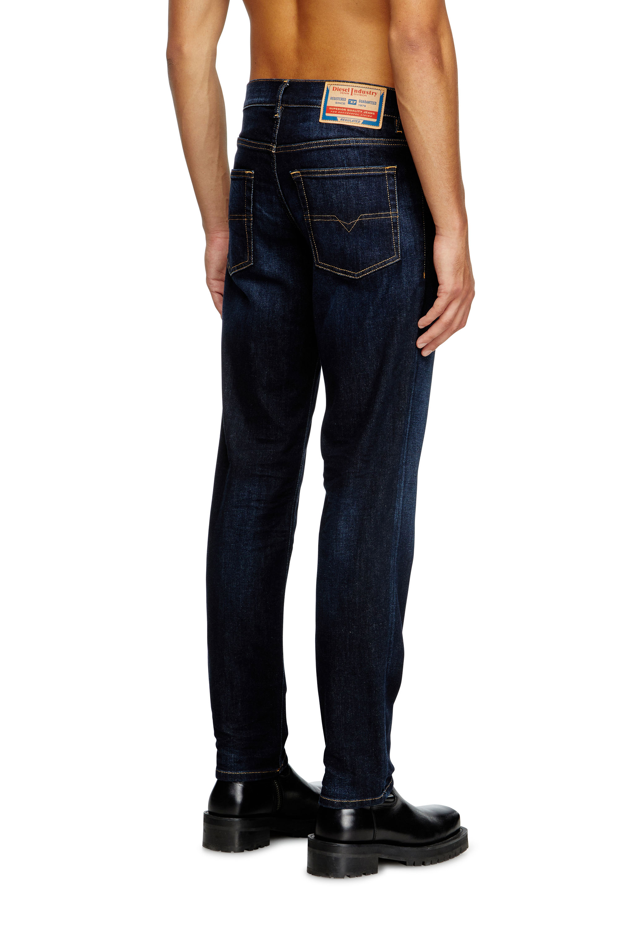 Regular Jeans 2023 D-Finitive 009ZS, Dark Blue Diesel - Male's Regular Jeans 2023 D-Finitive 009ZS, Dark Blue - 4