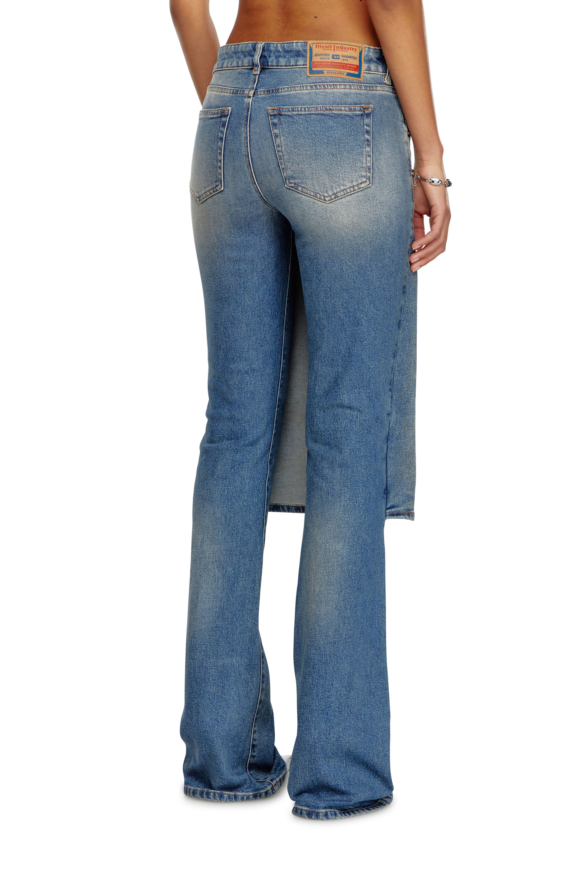 Diesel - Bootcut Jeans D-Sel 007X8 Femme, Bleu moyen - Image 4
