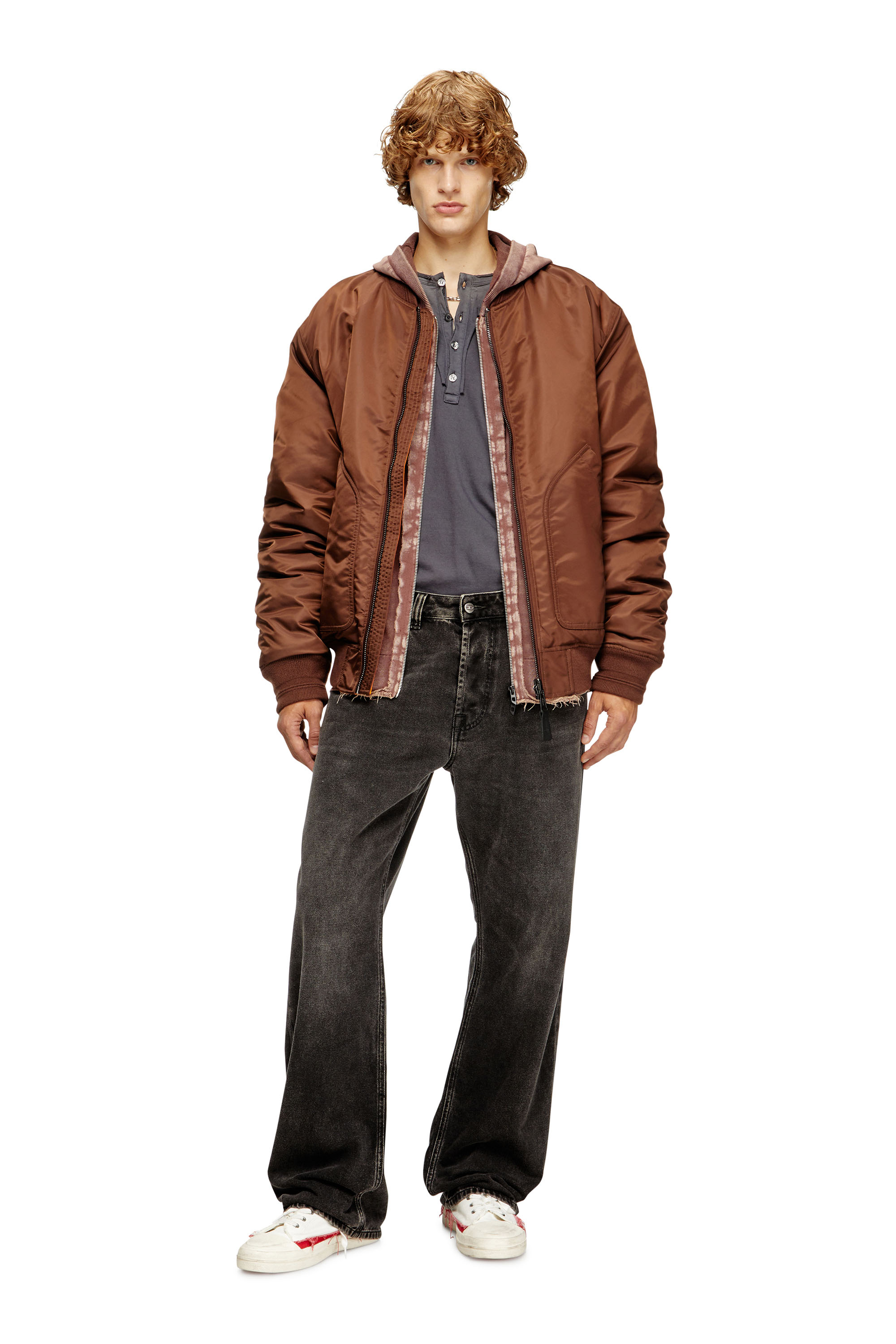 Diesel - J-HELD, Veste bomber en nylon rembourré avec Oval D Homme in Marron - 1
