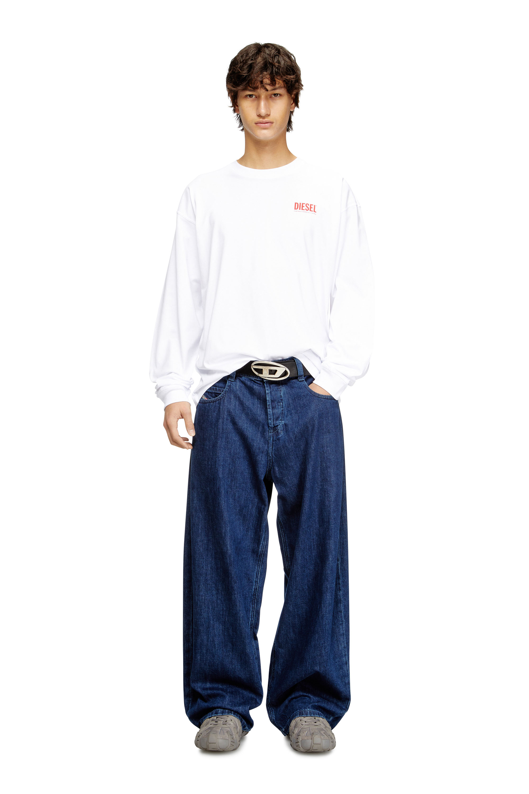 Diesel - T-BOXT-LS-BISK, Camiseta de manga larga y corte relajado con logotipos de Diesel Hombre in Blanco - 2