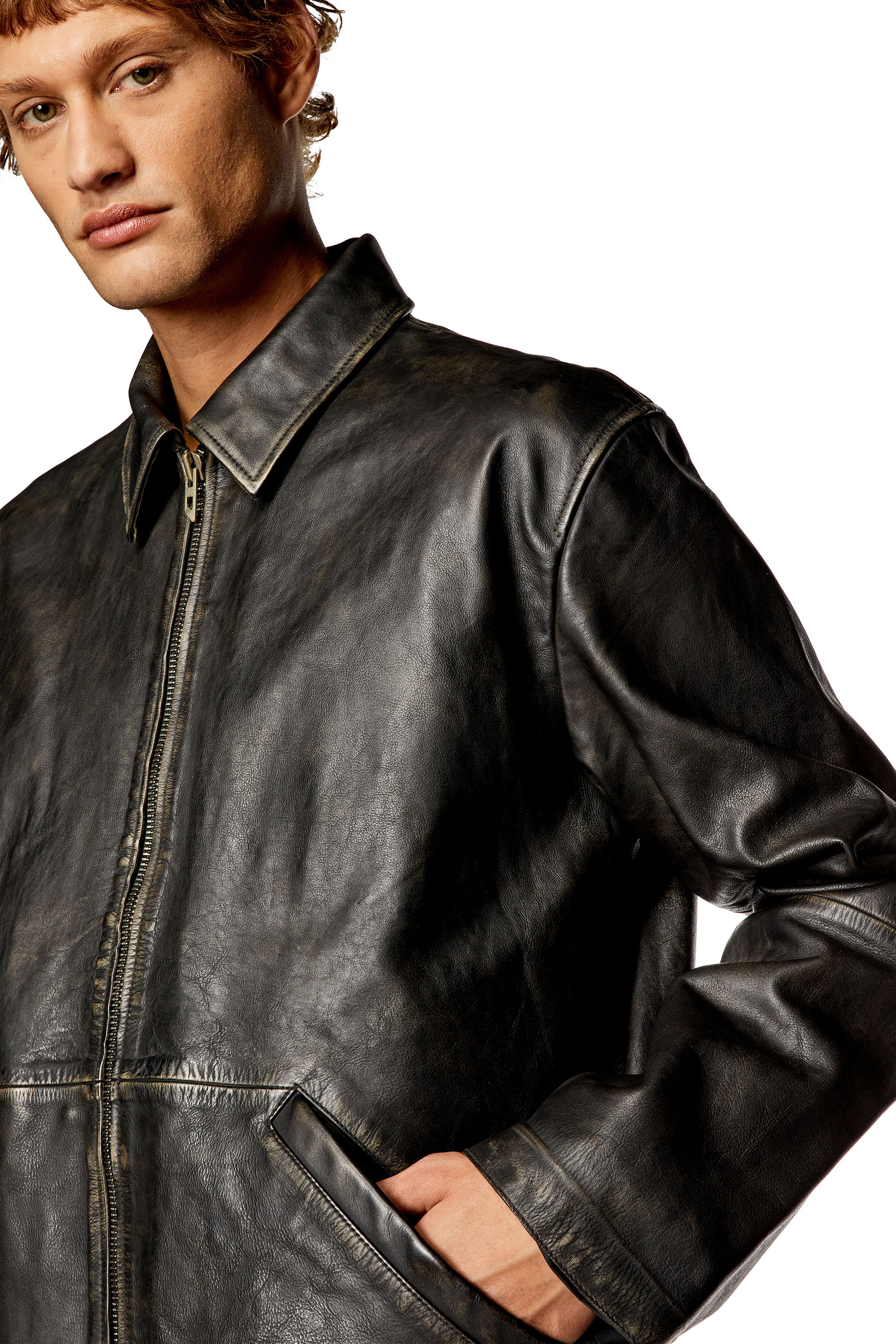 Diesel - L-STOLLER-TREAT, Man's Treated leather jacket with raw edges in Black - 5