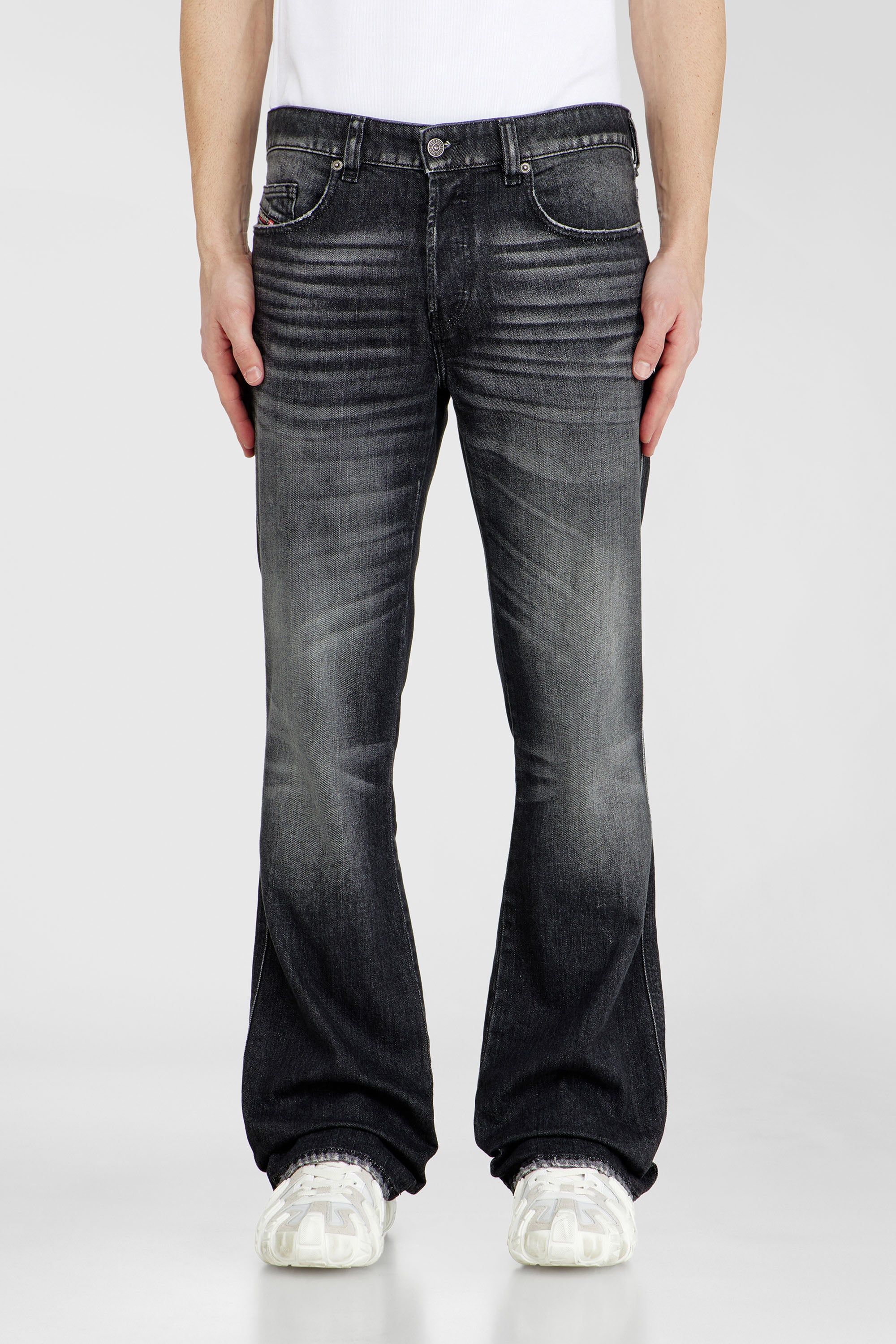 Diesel - Bootcut Jeans 1998 D-Buck 09L50 Hombre, Negro/Gris oscuro - 1