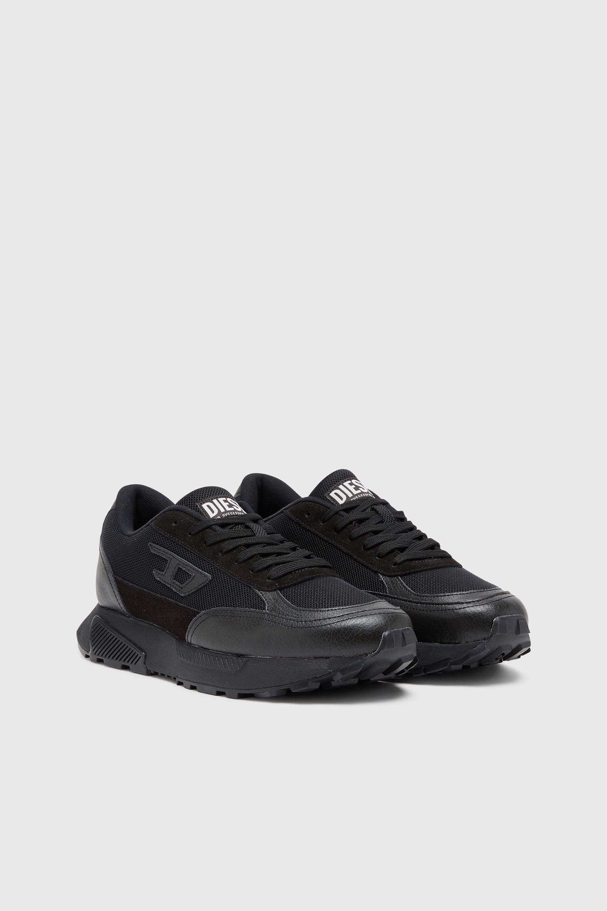 Diesel - S-TAME D-UP, S-Tame-D - Zapatillas con detalles de ante y malla Hombre in Negro - 2