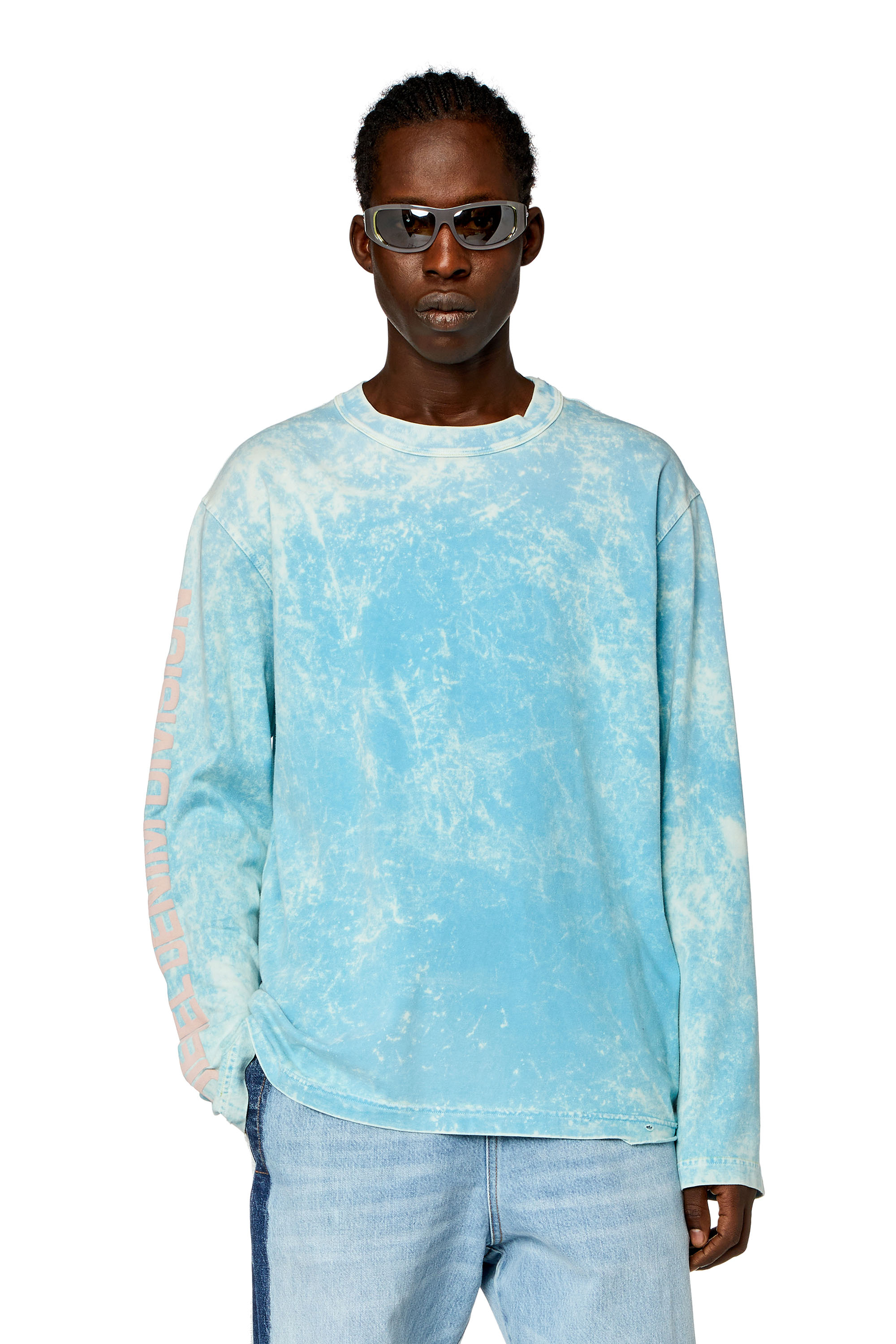 Diesel - T-CRANE-LS-N1, Man's Acid-wash long-sleeve T-shirt in Azure - 3