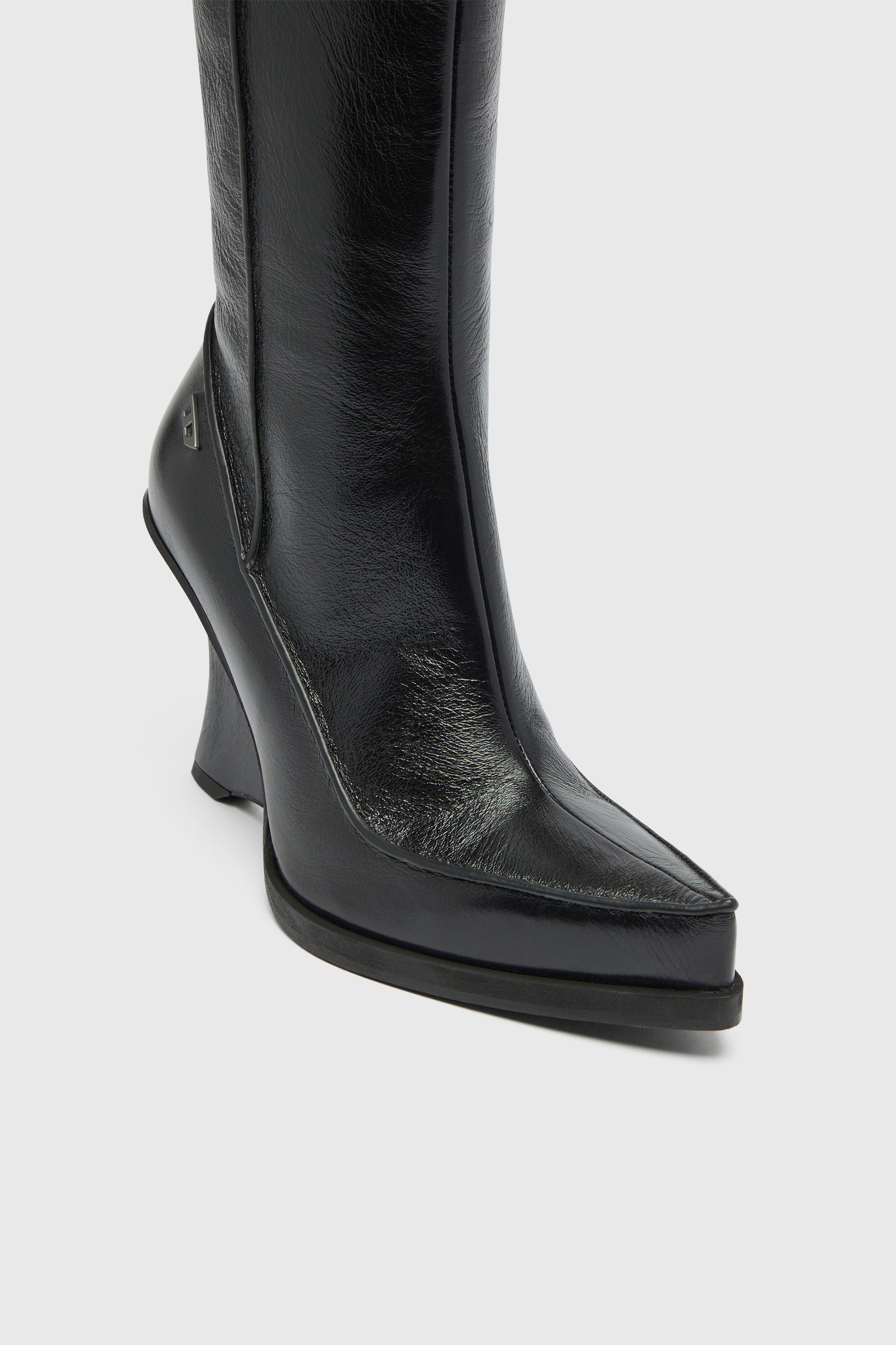 Diesel - D-LUCETTE-90-KB W, D-Lucette-Botas de cuero hasta la rodilla Mujer in ToBeDefined - 5