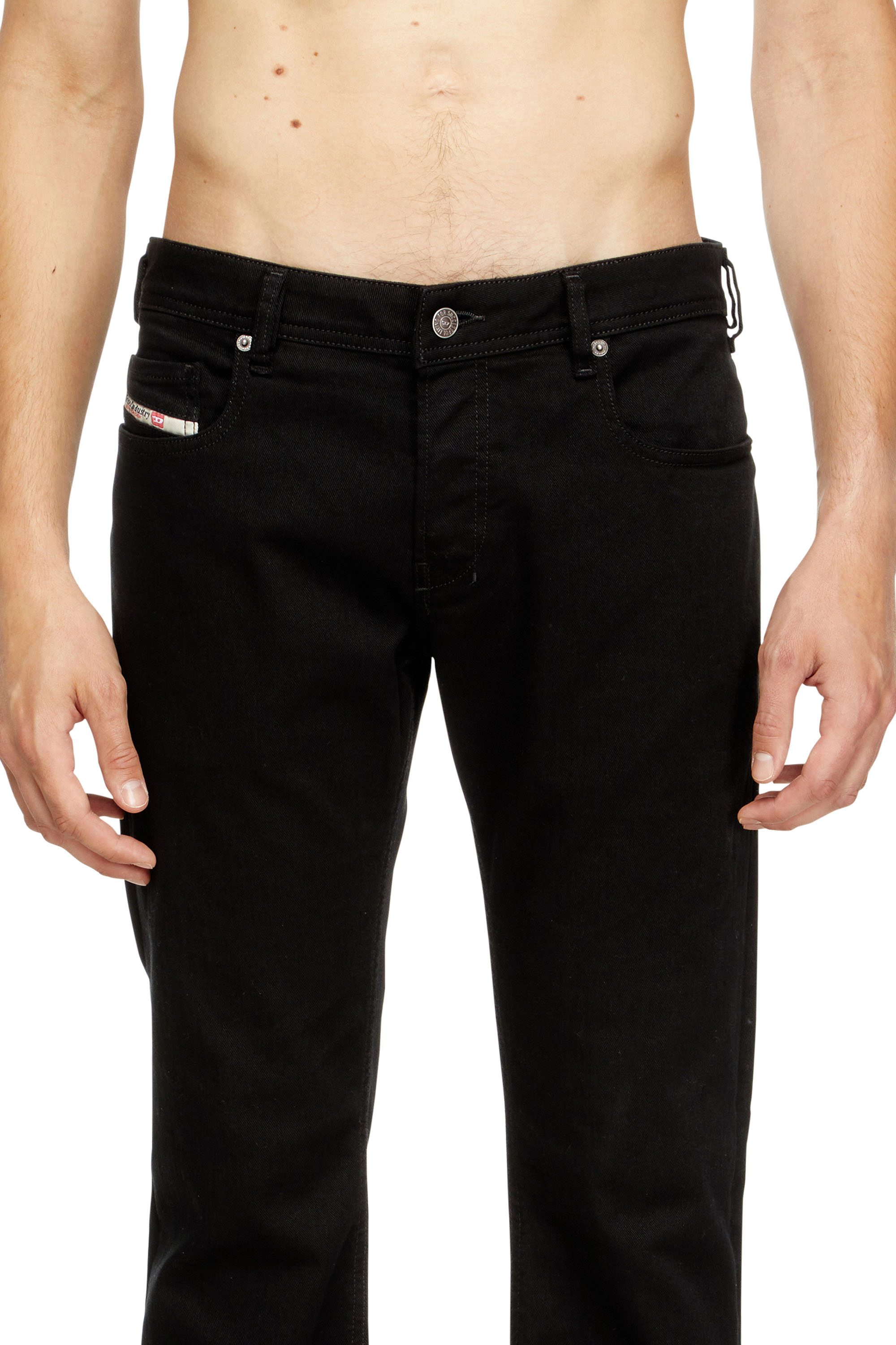 【2plan】Cheek Black Washing Bootcut Denim Bootcut Jean in Washed Black | Splendid