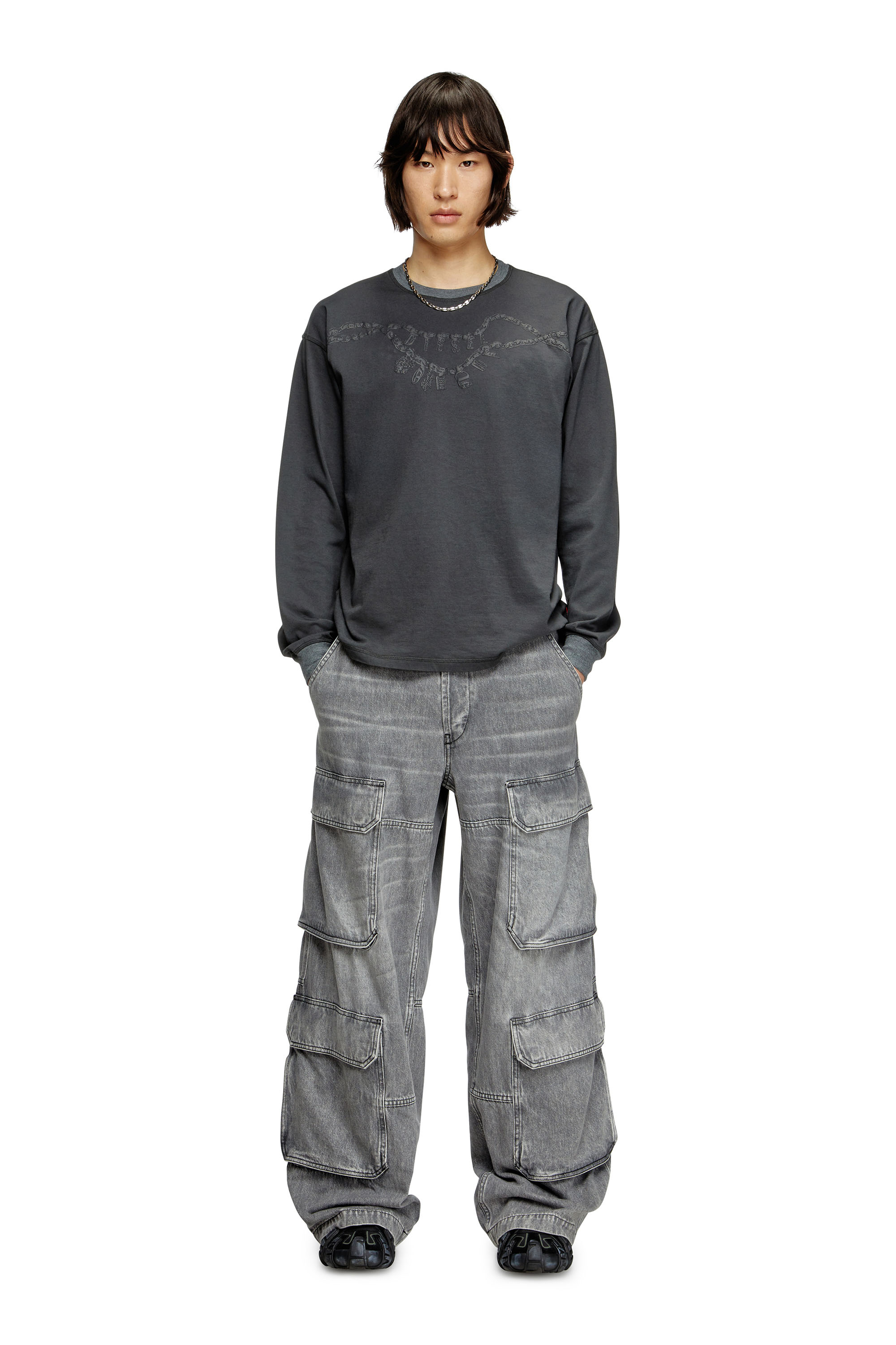 Diesel - T-BOXT-LS-HOSHI, Unisex's Long-sleeve T-shirt with charm necklace print in Dark grey - 2