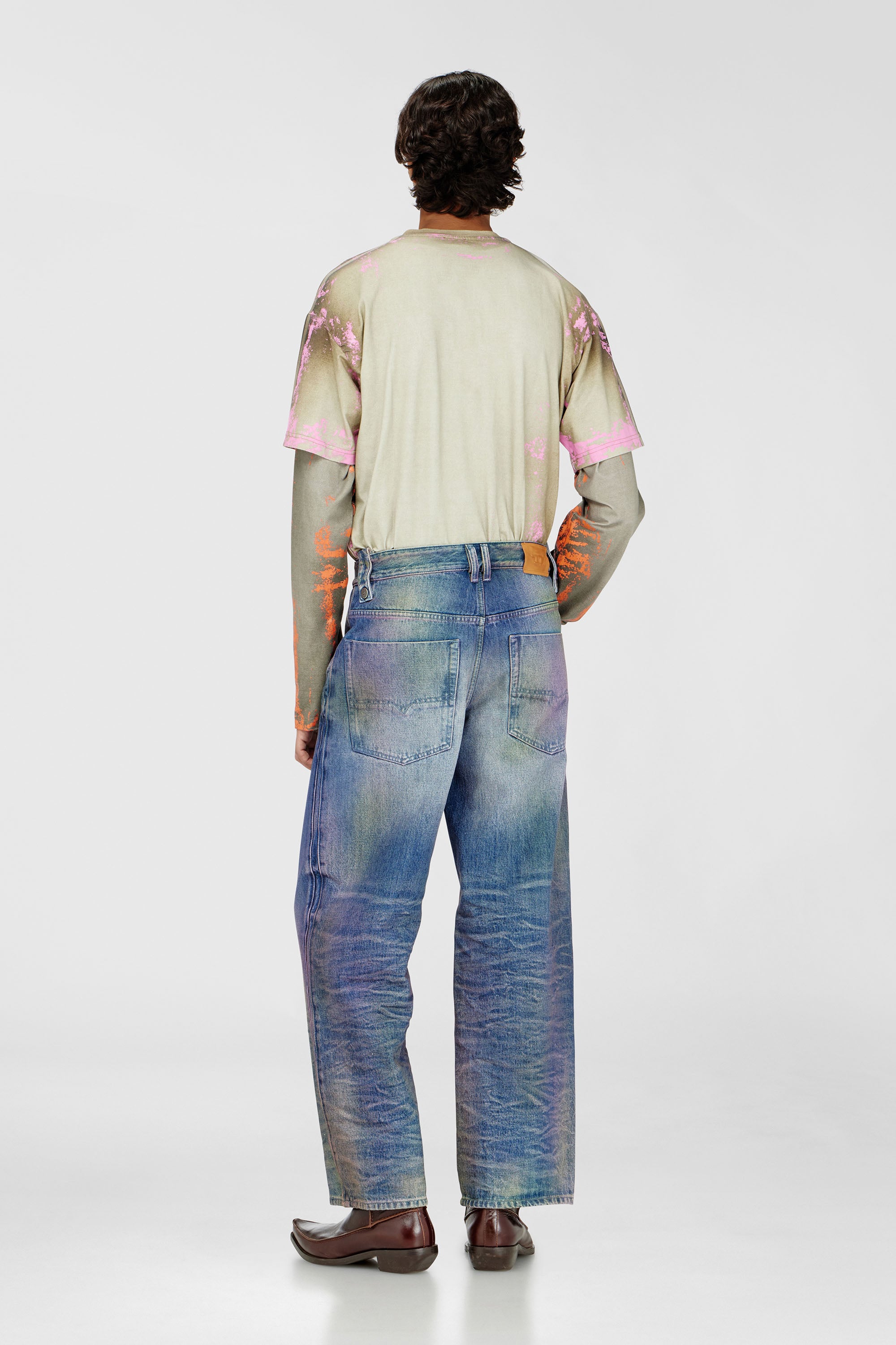 Diesel - Relaxed Jeans 1982 D-Hakou 007FW Unisex, Azul medio - 3