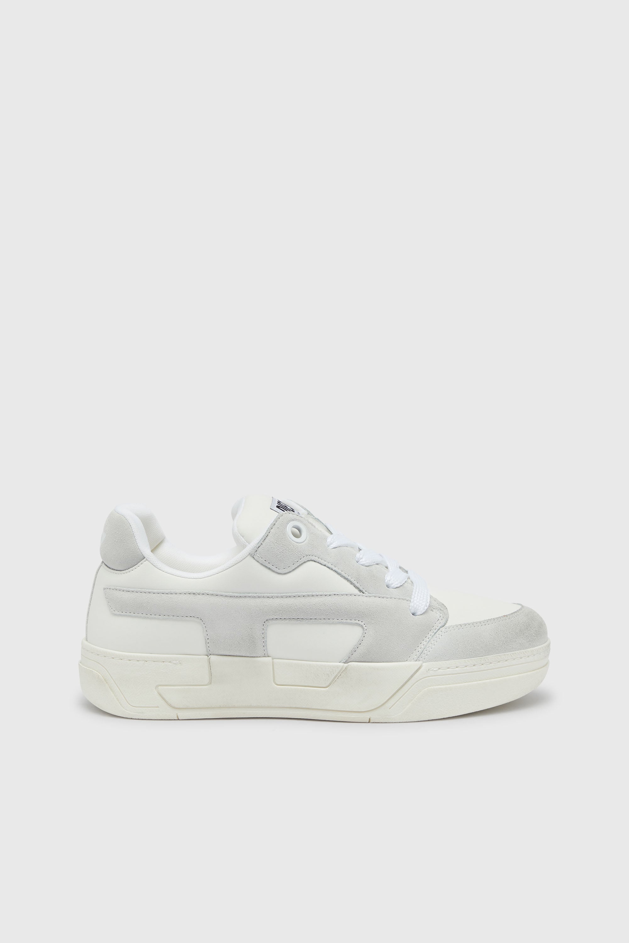 Diesel - S-D-OLLIE LOW, S-D-Ollie - Baskets effet us&eacute; en cuir et su&egrave;de Homme in Blanc - 1