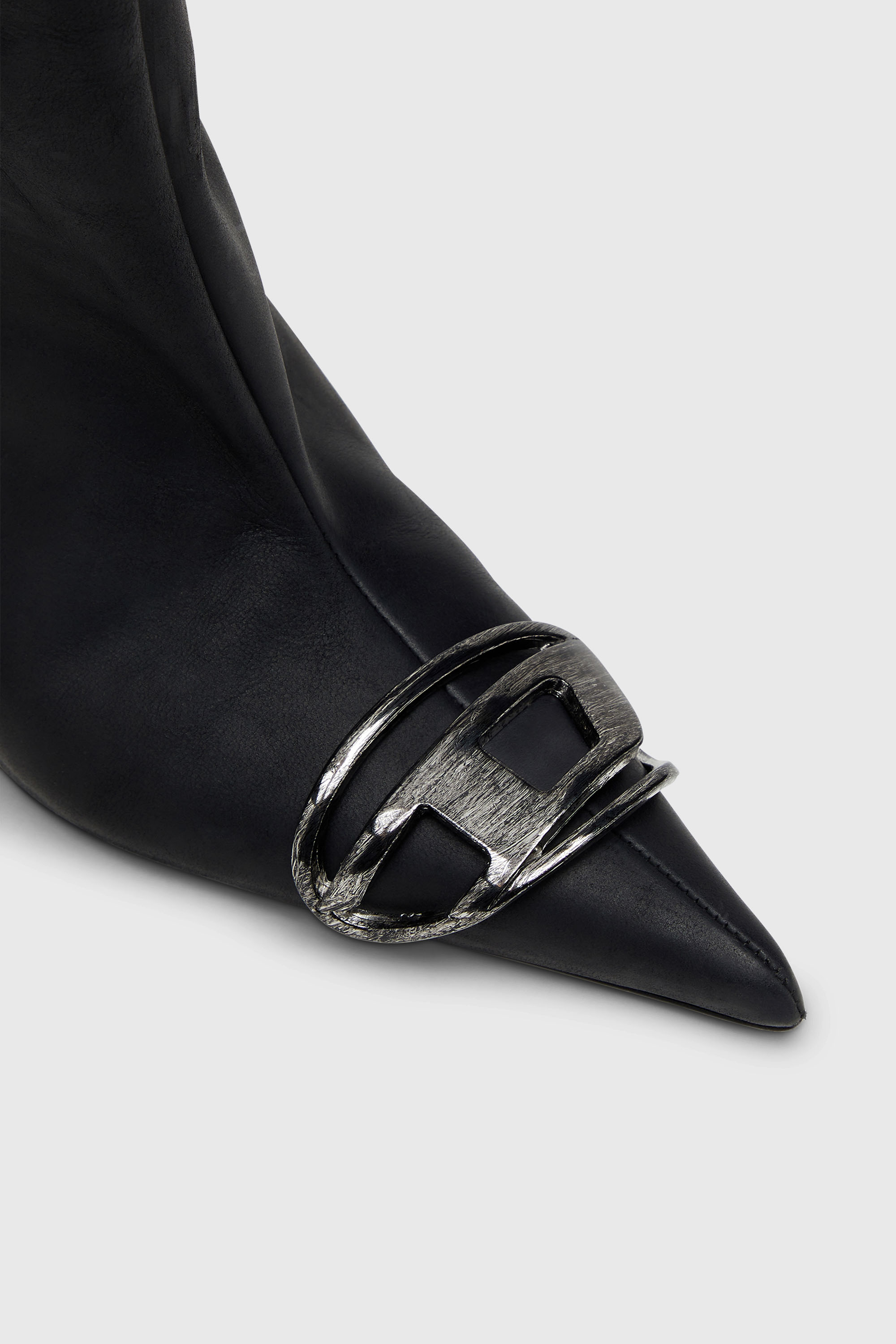 Diesel - D-VENUS 40 KB TUBE, D-Venus-Botas hasta la rodilla en cuero aceitado Mujer in Negro - 5
