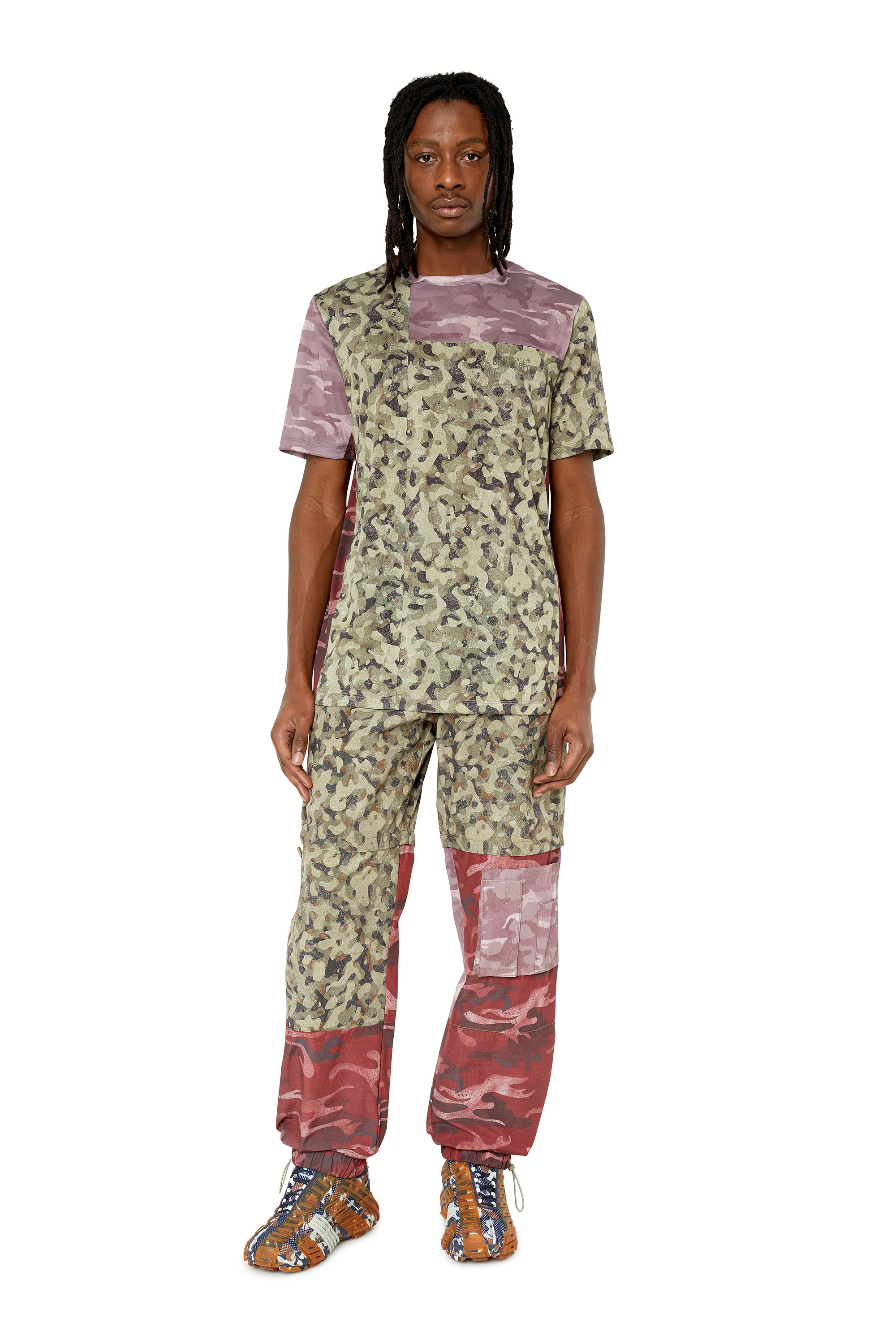 Diesel - AMWB-SIFAN-HT08, Pantalones 2 en 1 con estampados de camuflaje en contraste Hombre in Multicolor - 1