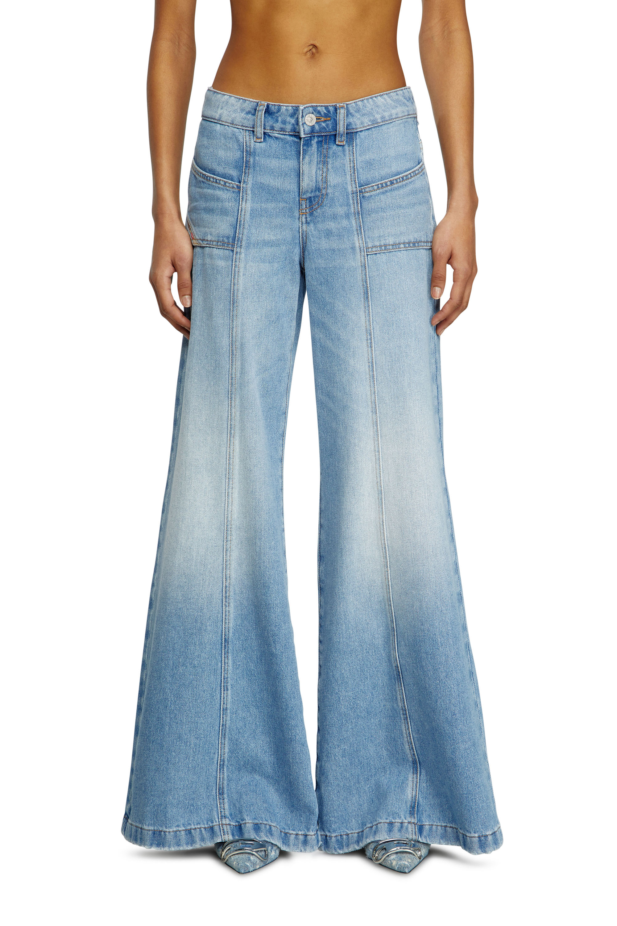 Flare Jeans D-Akii 0CLBA, Light Blue Diesel - Female's Flare Jeans D-Akii 0CLBA, Light Blue - 3