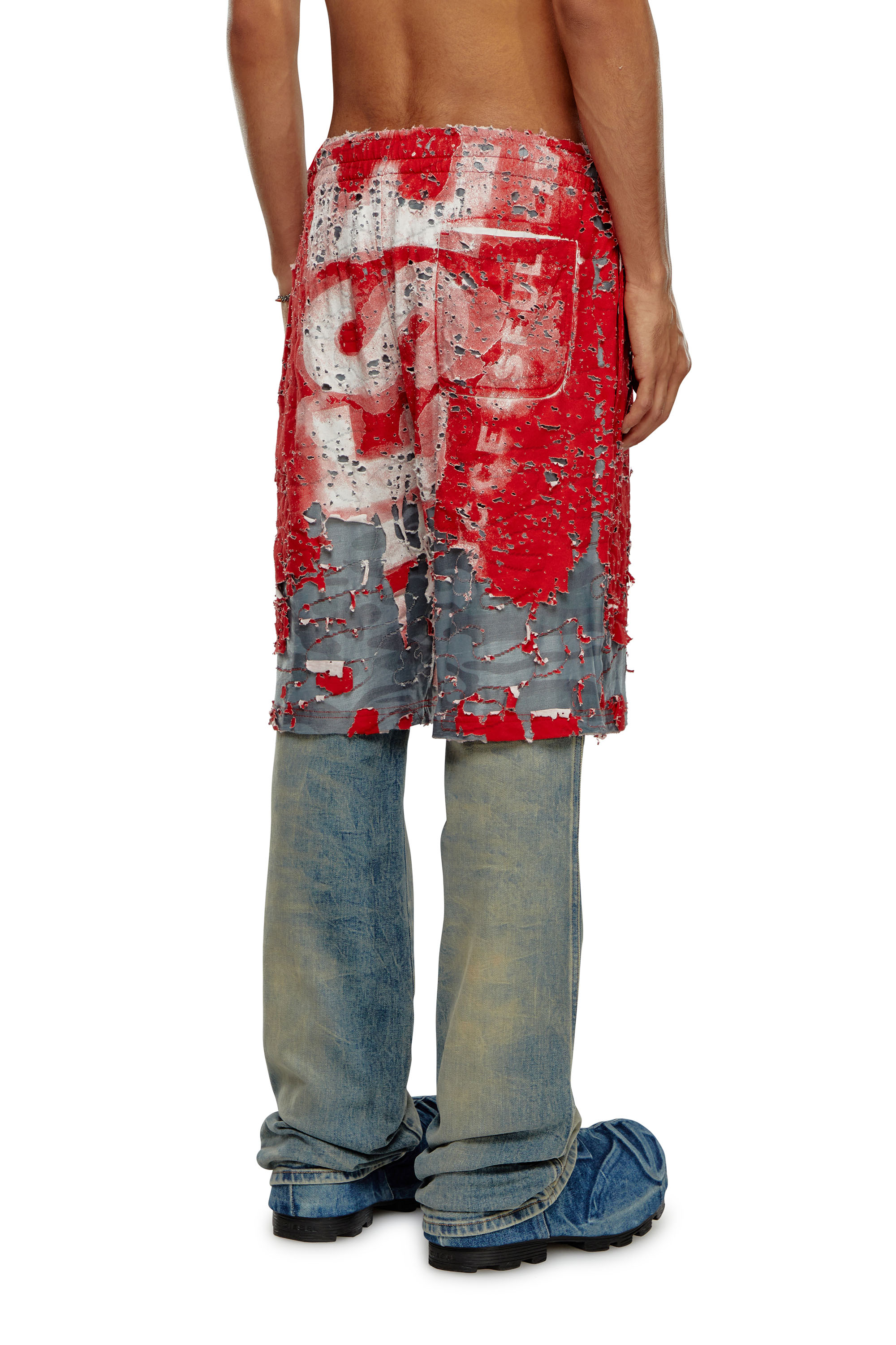 Diesel - P-EEL, Short &agrave; logo en jersey destroy Homme in Polychrome - 5