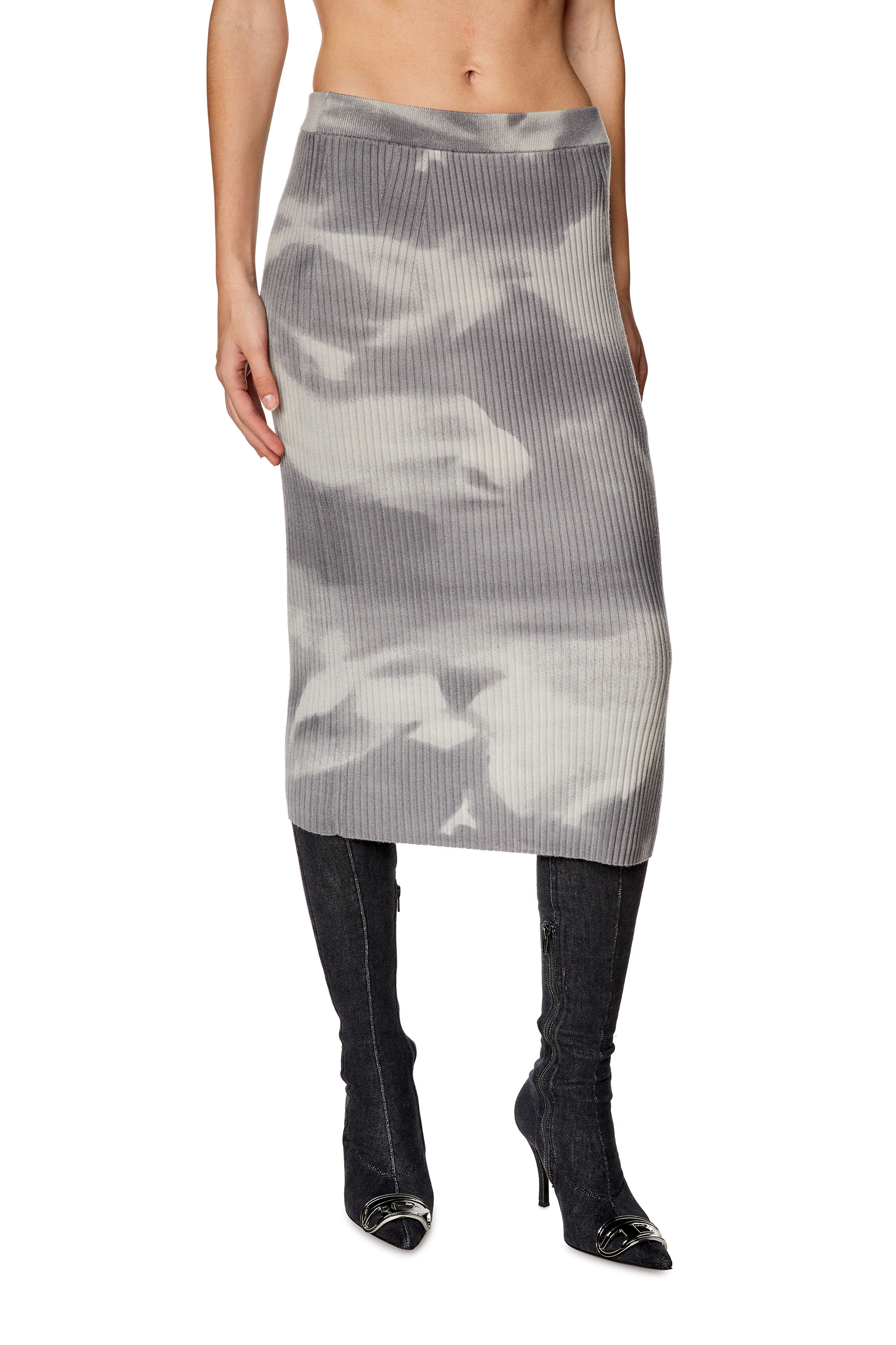Diesel - M-BETTY, Woman's Midi skirt in camo wool knit in Grey - 3