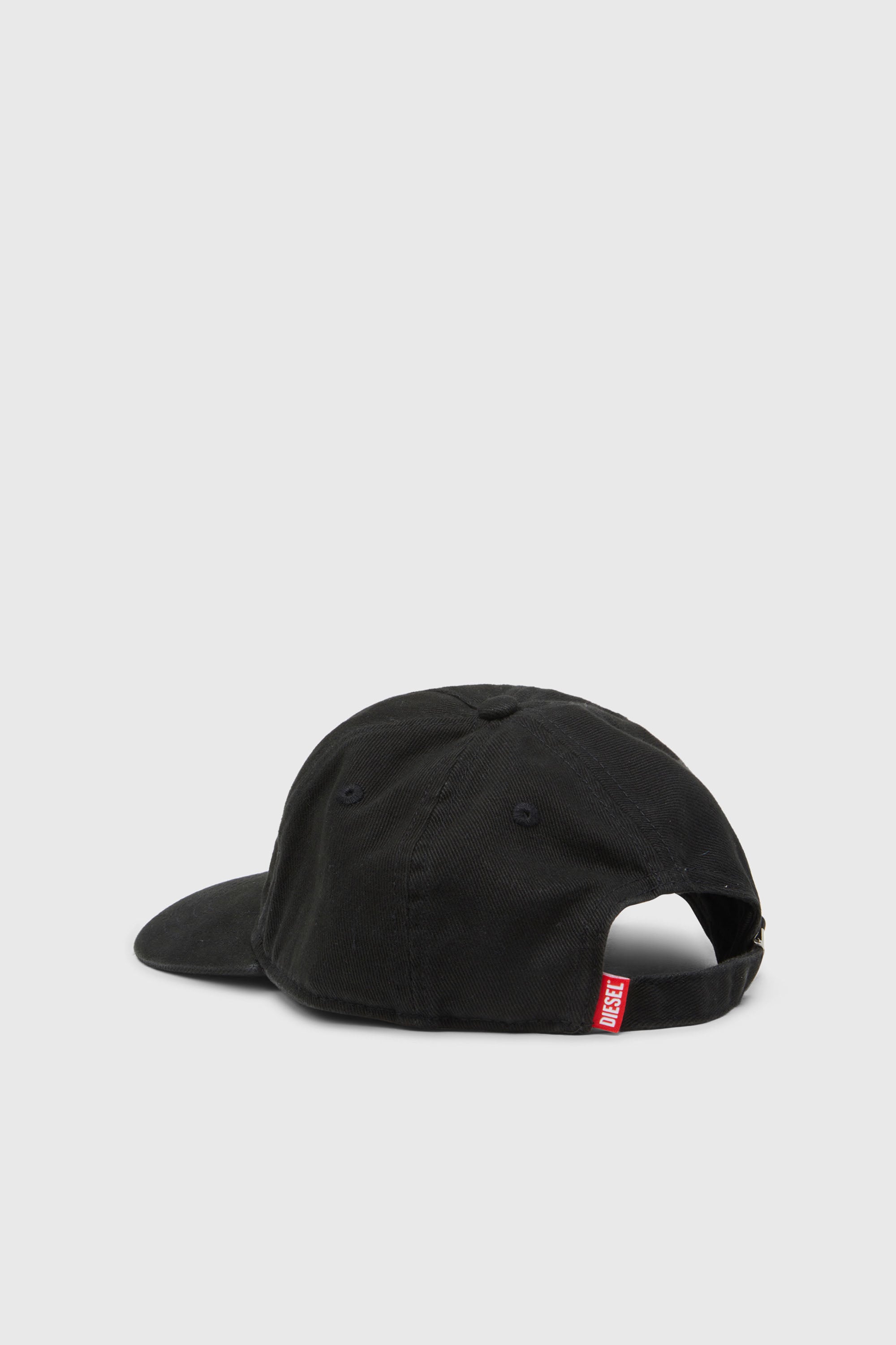 C-BELL-D, Black