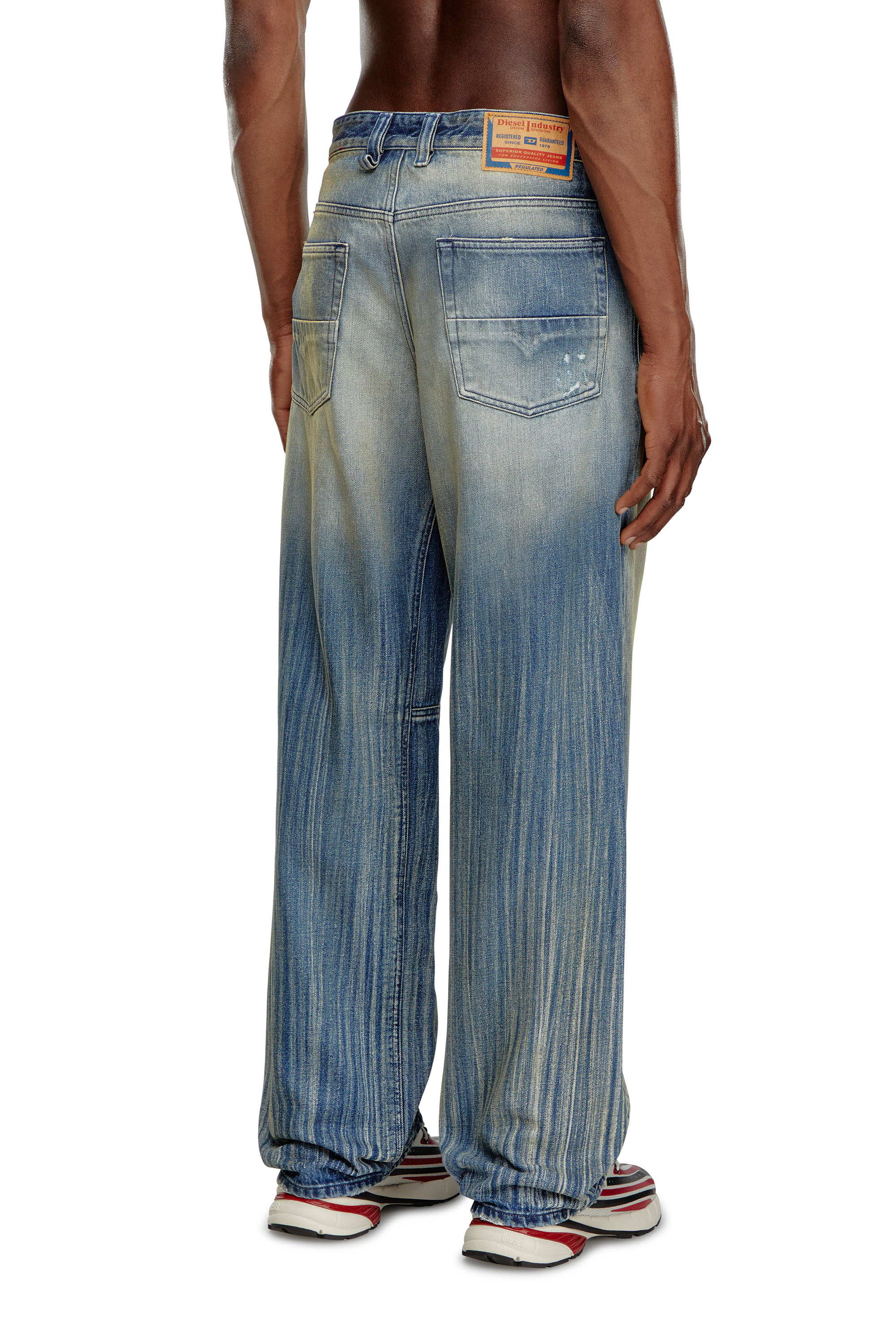 Diesel - Male's Relaxed Jeans 2001 D-Macro 09I97, Medium Blue - 4