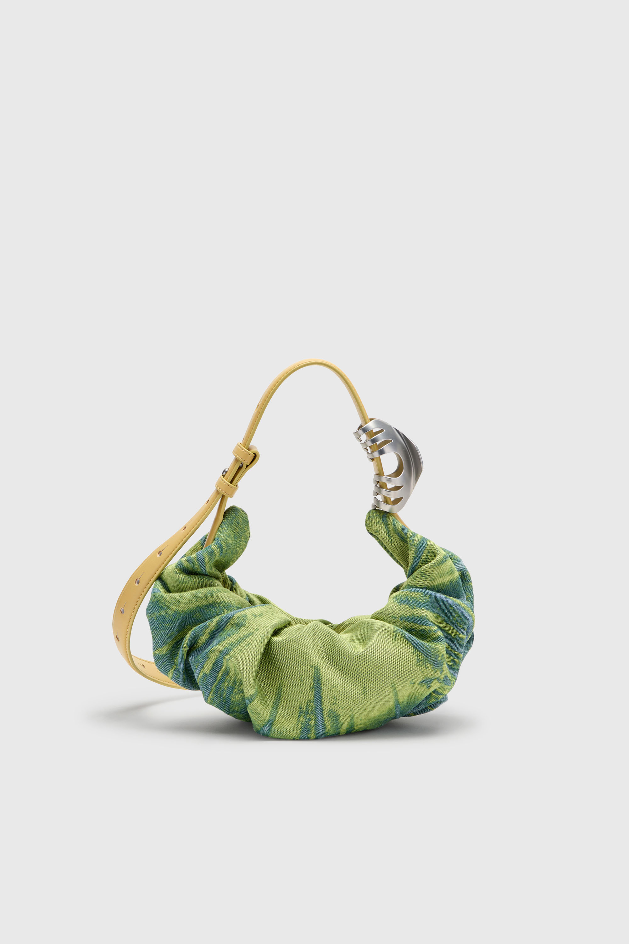 Diesel - GRAB-D HOBO S, Grab-D-Bolso hobo peque&ntilde;o en denim satinado arrugado Mujer in Verde - 2