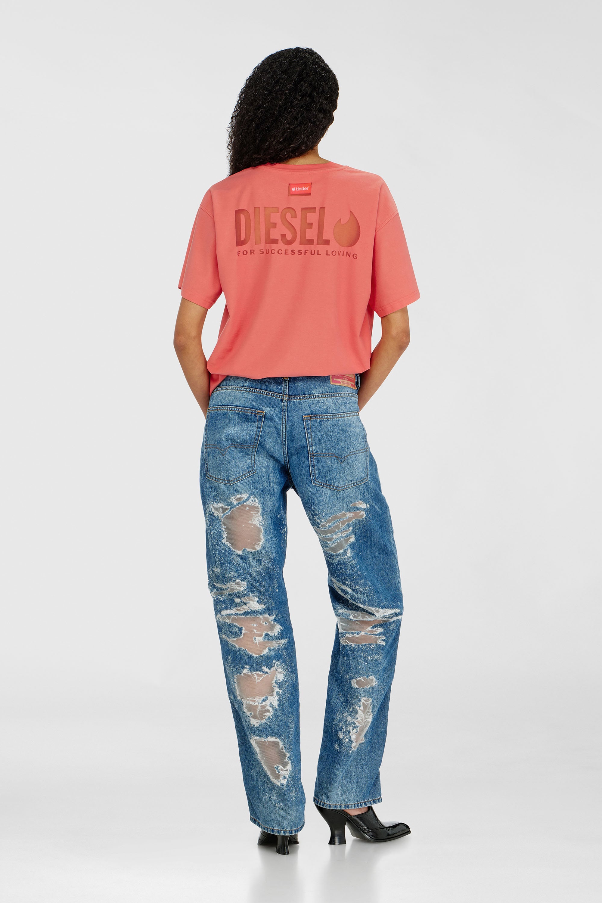 Diesel - PR-T-NORM-CHITIND-R, Unisex's T-shirt with transparent back logo in Coral Rose - 2