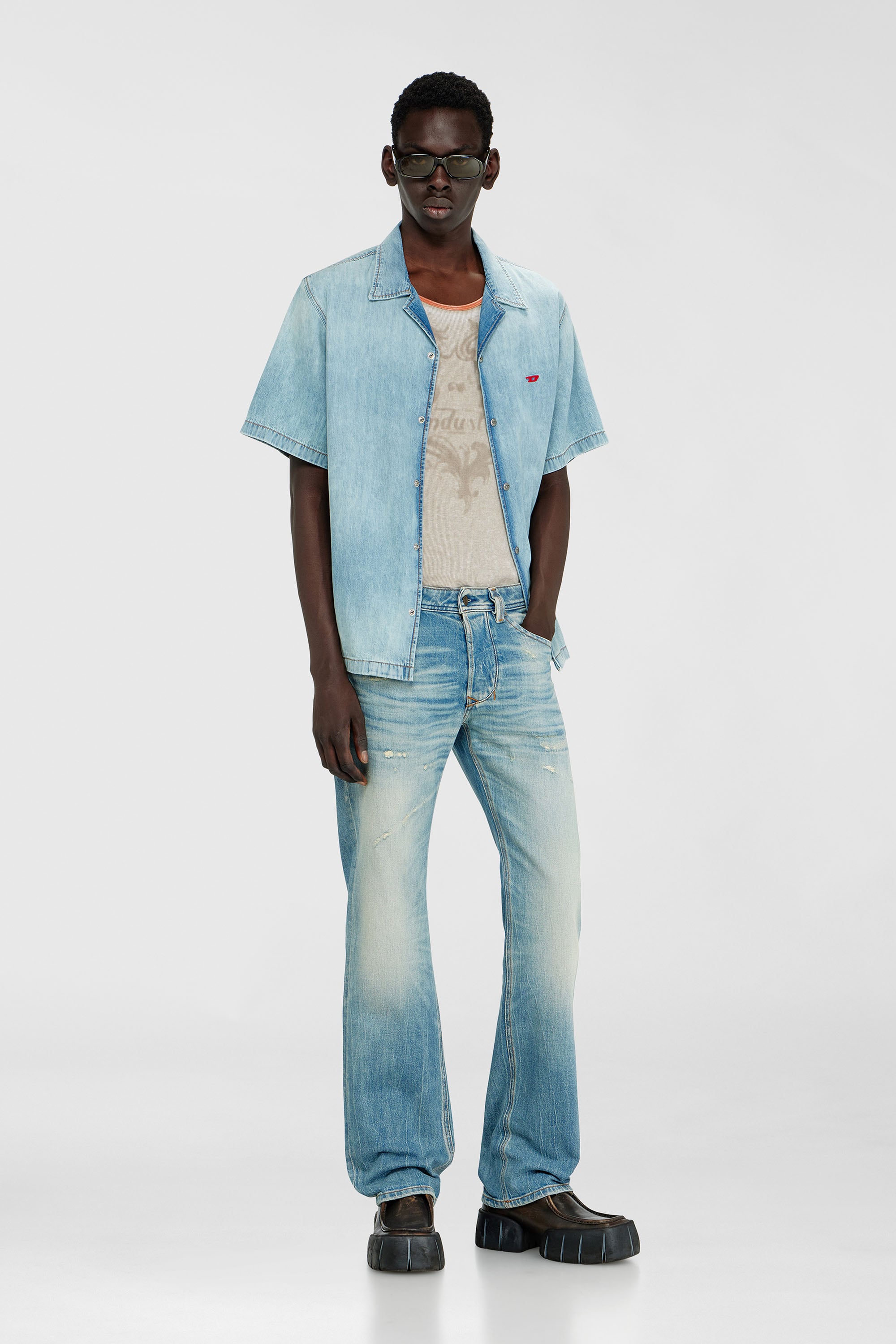 Diesel - Man's Regular Jeans 1985 Larkee 09P33, Light Blue - 2