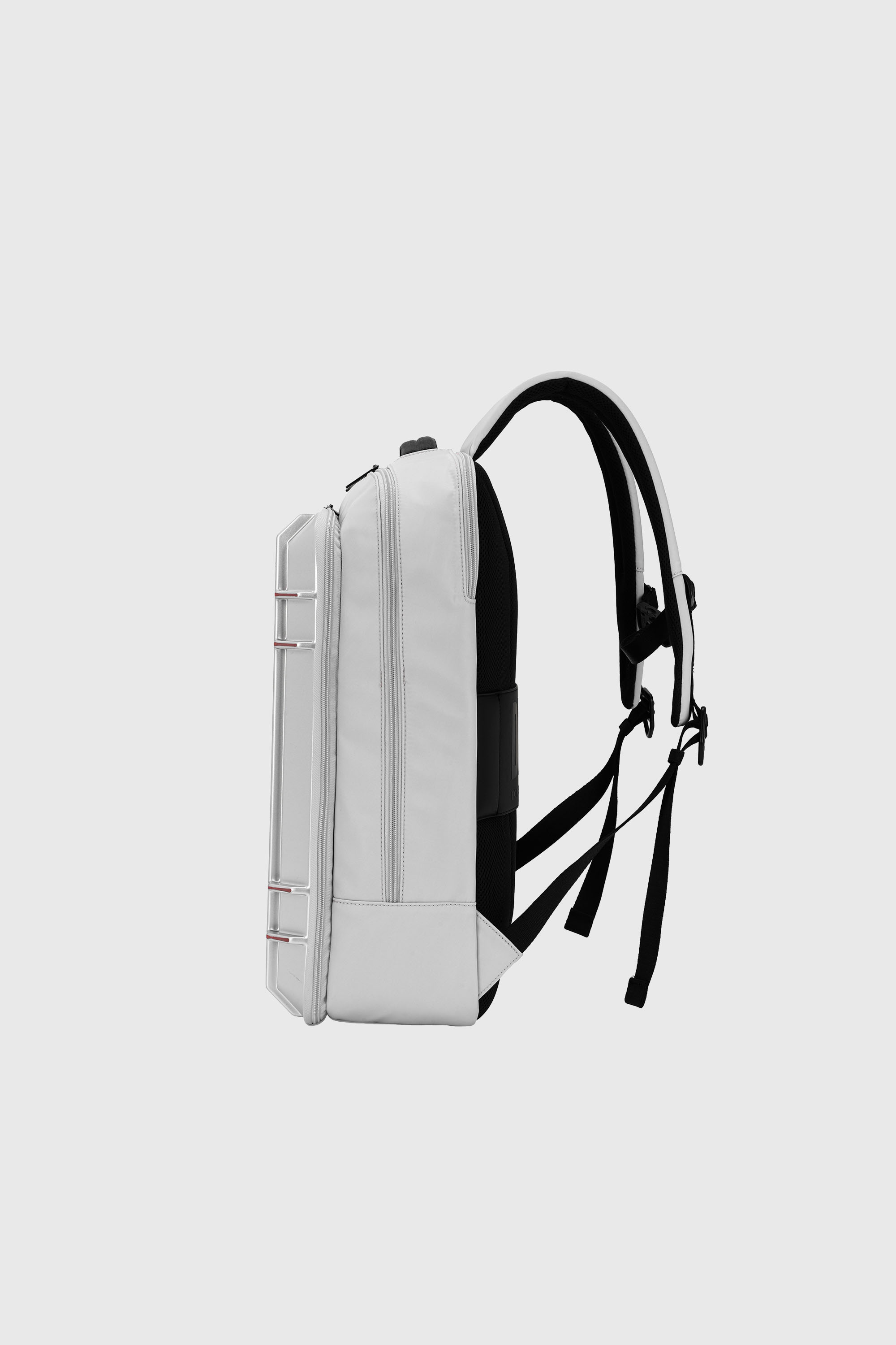 Diesel - DIESEL PC STRONG IMAGE BACKPACK- DSB005, Unisex's Rugged travel backpack in Silver - 3