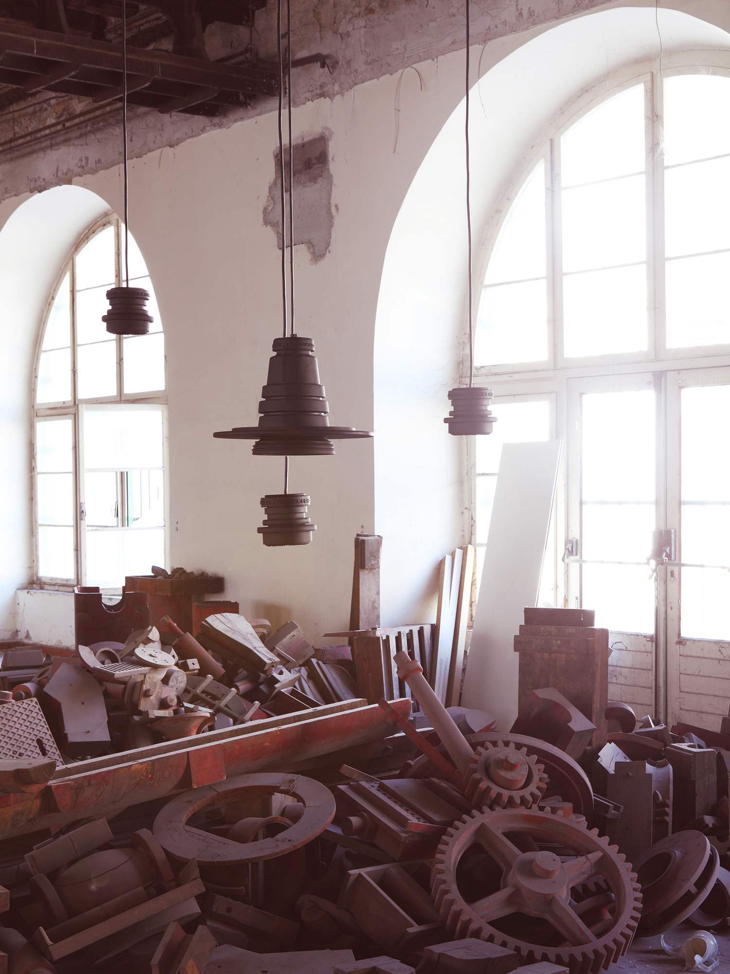 Diesel - TOOL PICCOLA SOSP, Lámpara pequeña inspirada en lente de cámara réflex Unisex in Negro - 5