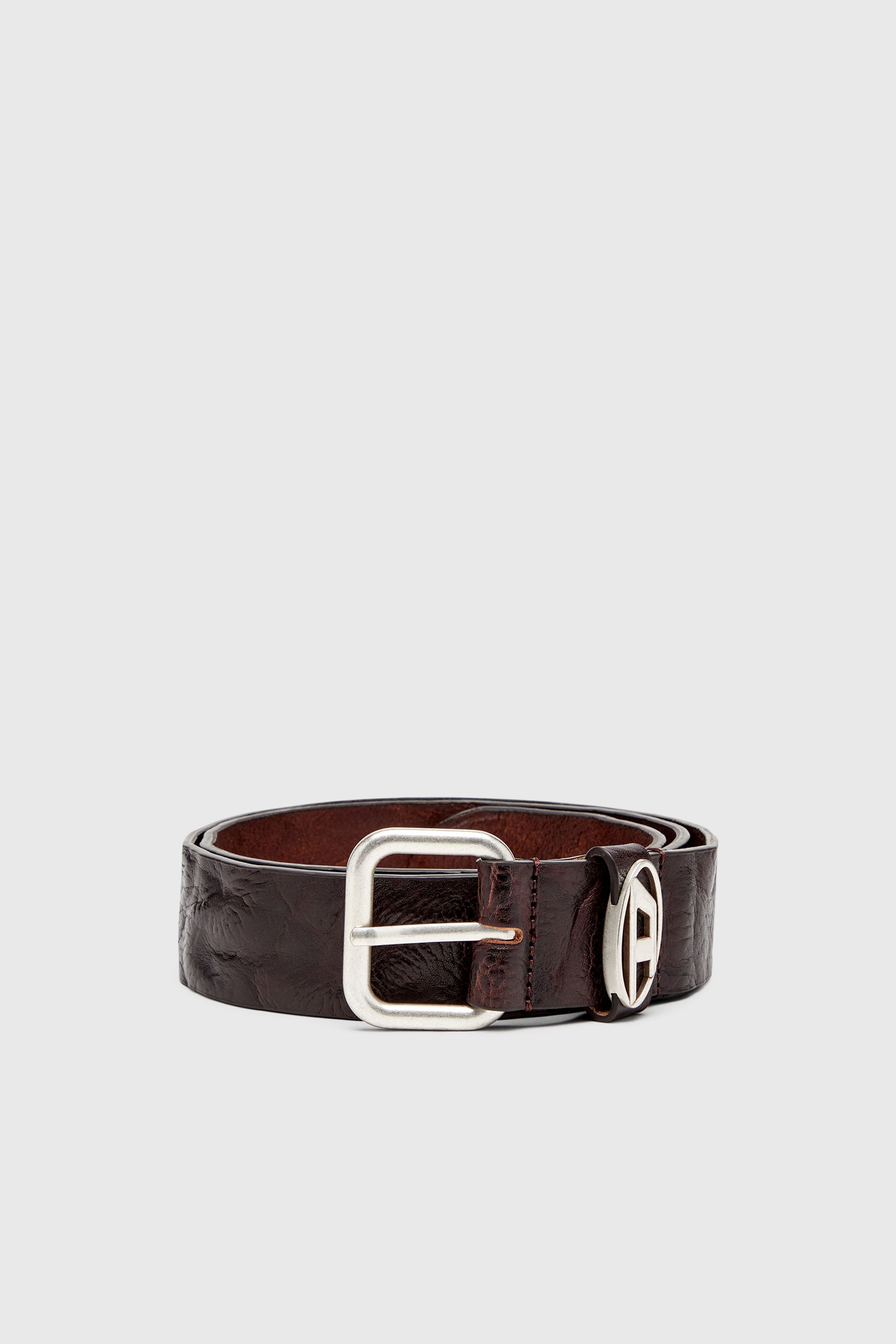 Diesel - B-1DR OVAL D LOOP, Cintur&oacute;n 3.9 cm de cuero arrugado con una placa con el logotipo Unisex in Marr&oacute;n - 1