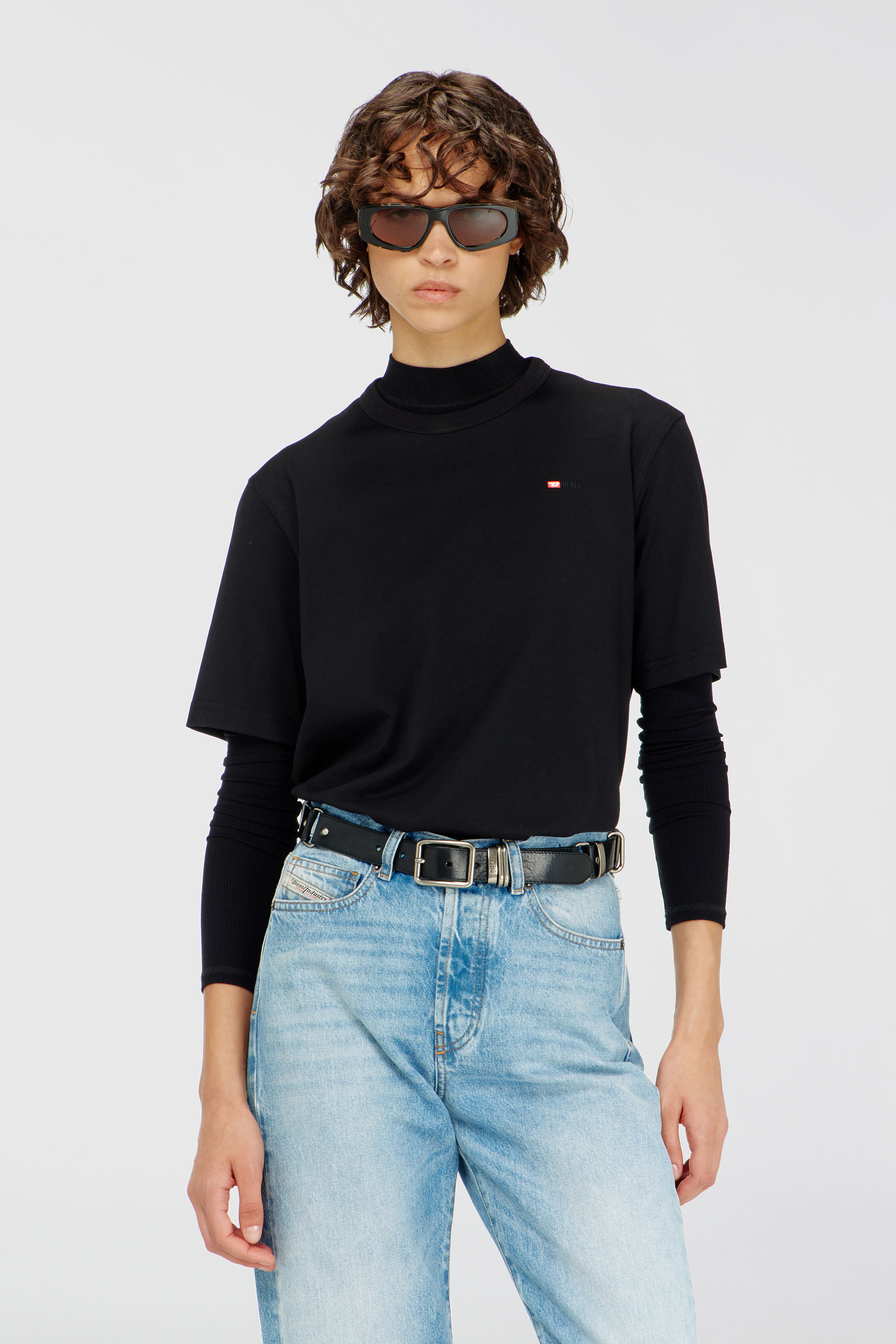 Diesel - T-ADJUST-MICRODIV, Unisex's T-shirt with micro-embroidered logo in Black - 1