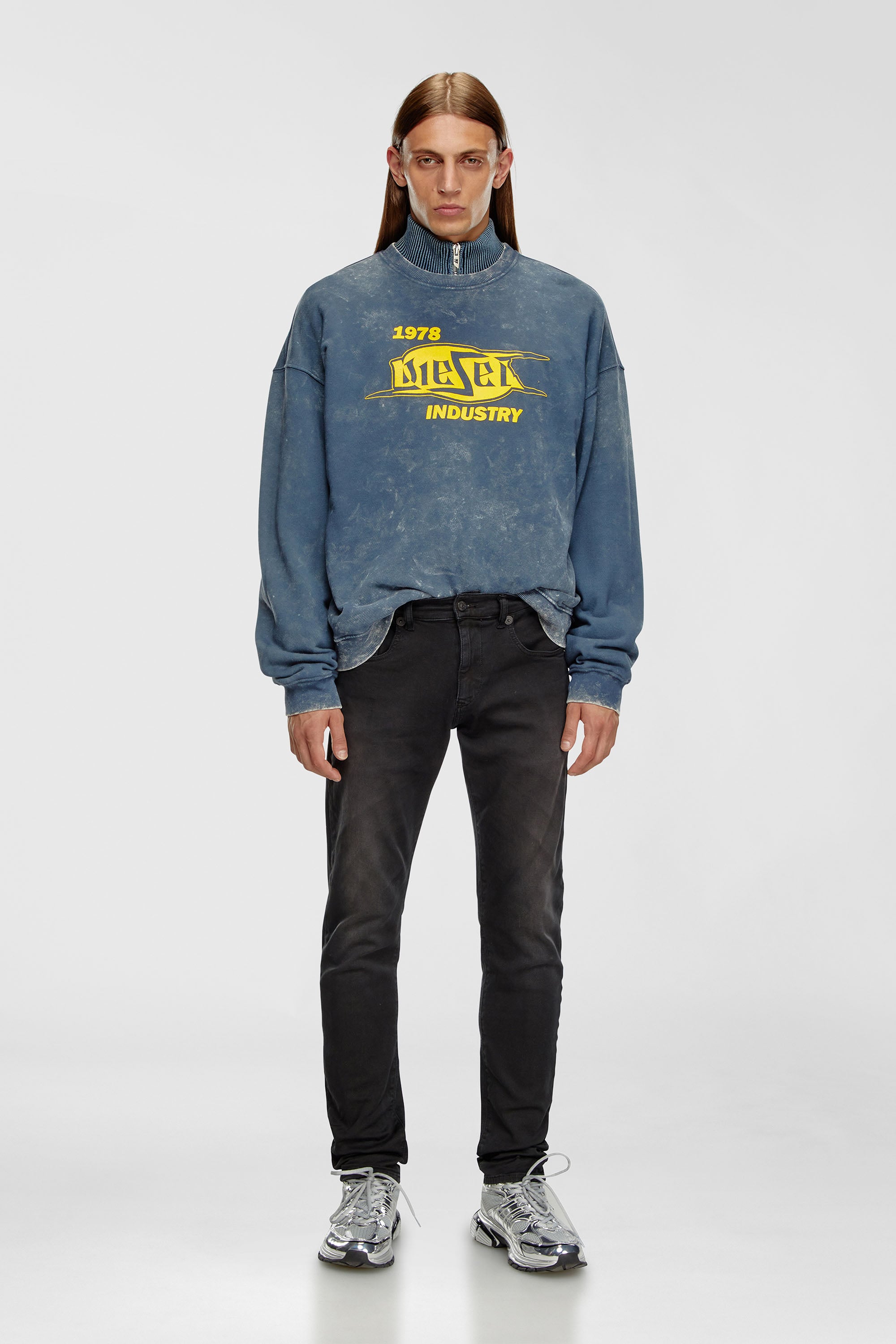 Diesel - Man's Slim 2060 D-Strukt Joggjeans&reg; 0670M, Black/Dark grey - 1