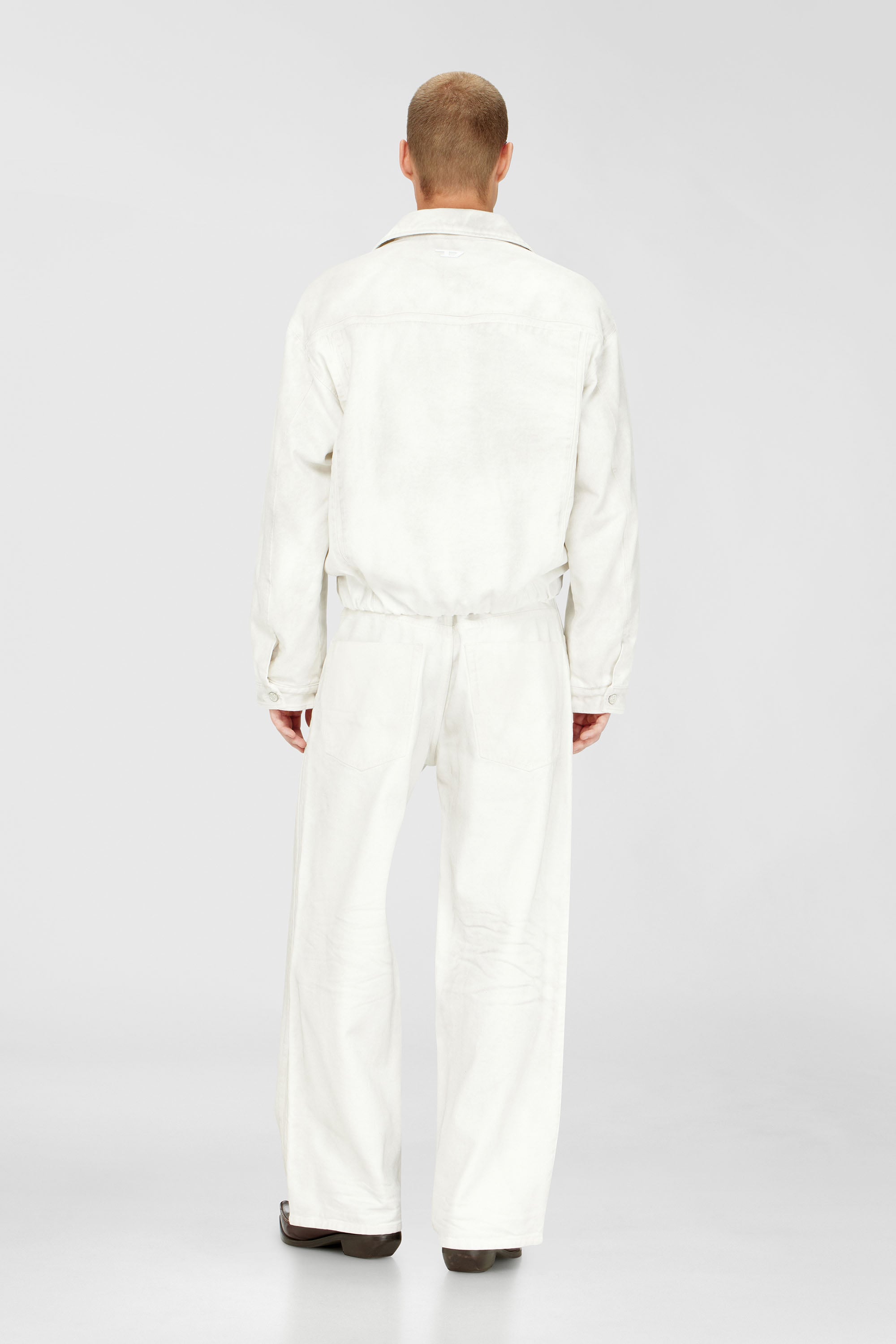 Diesel - Relaxed Jeans 1982 D-Hakou 007GG Unisex, Blanco - 3