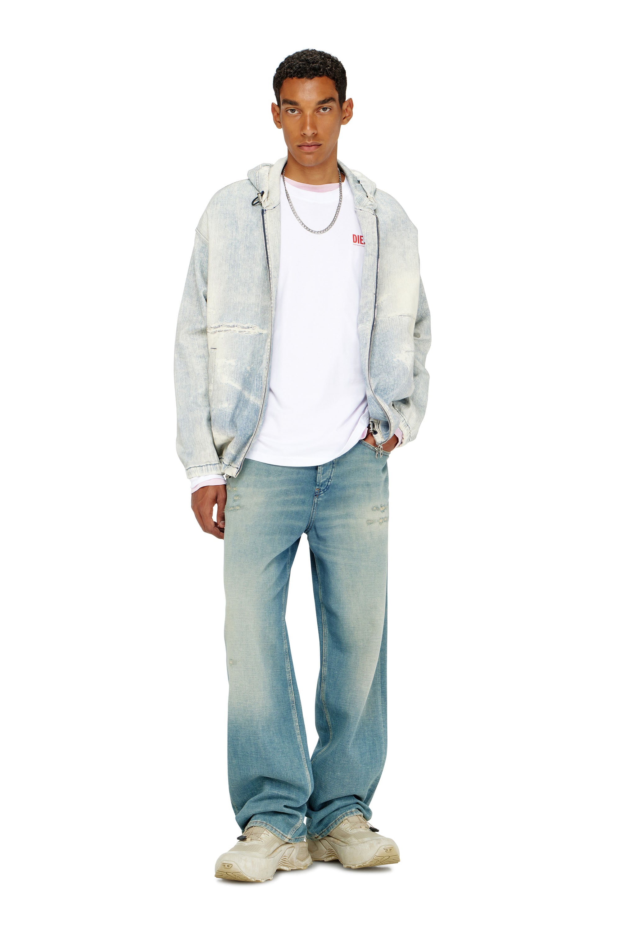 Diesel - T-BOXT-LS-BISK, T-shirt &agrave; manches longues d&eacute;contract&eacute;e avec logo Biscotto Homme in Blanc - 2