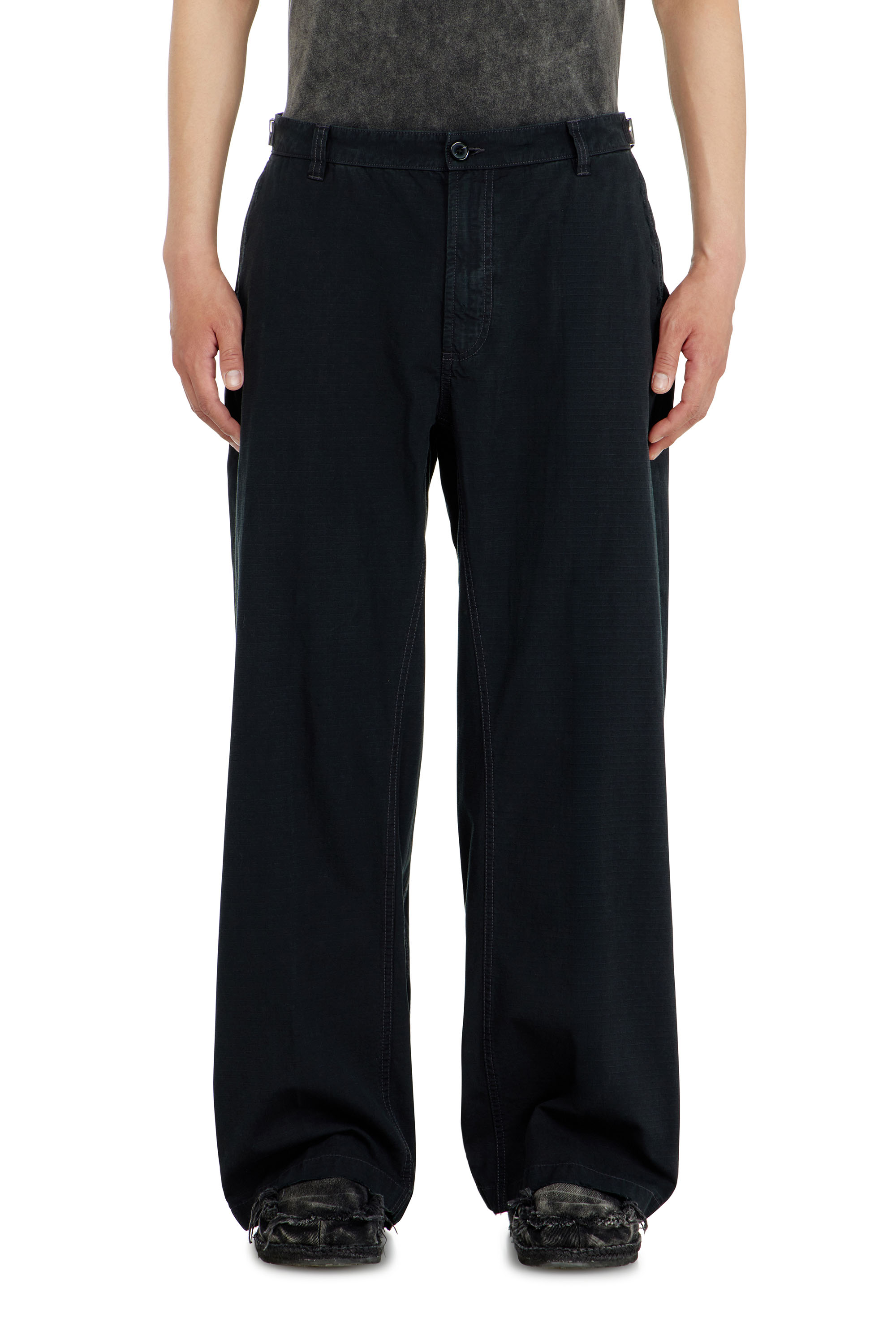 Diesel - P-BALL, Pantalon en ripstop de coton avec boucles lat&eacute;rales Homme in ToBeDefined - 2