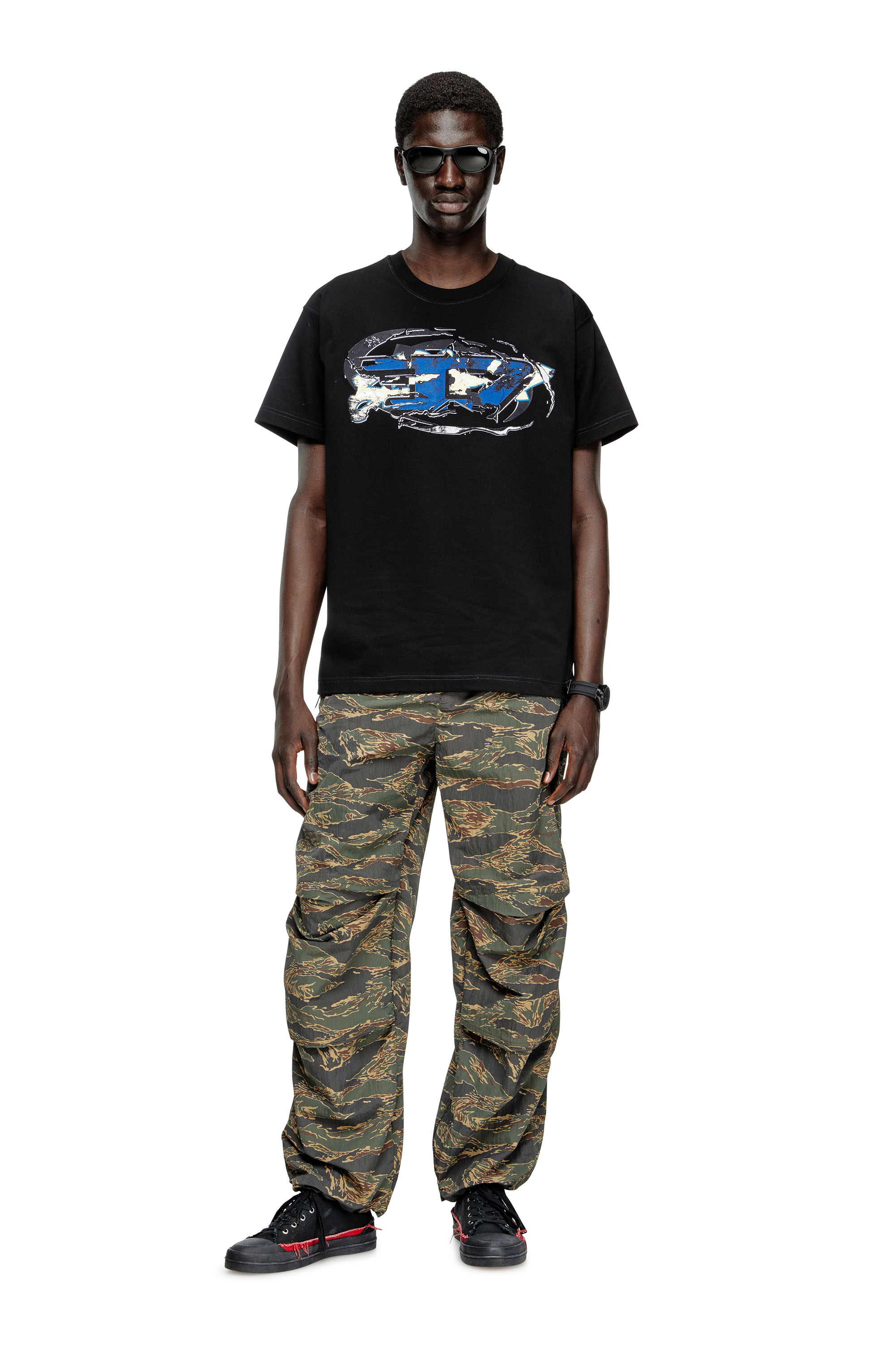 Diesel - T-NORM-T11, Male's T-shirt with Oval D logo in Black - 1