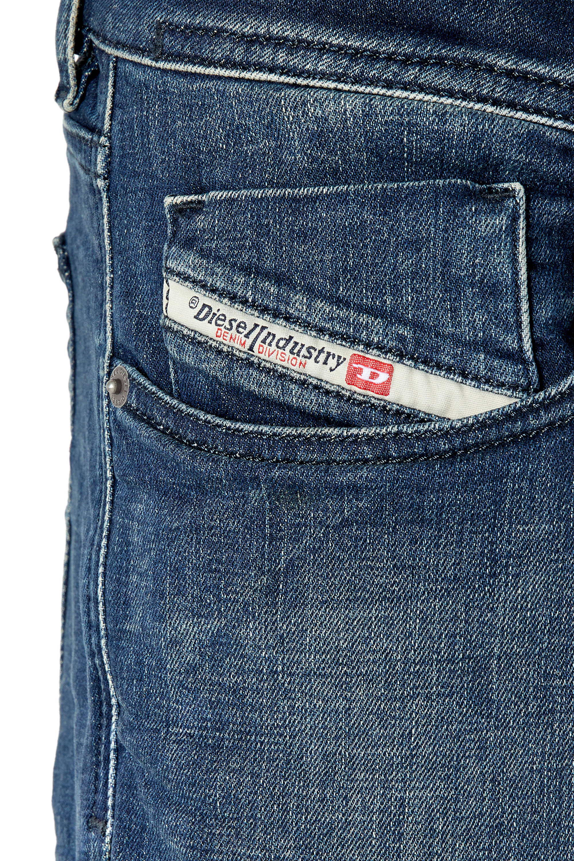 Diesel - Man's Skinny Jeans 1979 Sleenker 09F58, Dark Blue - 3