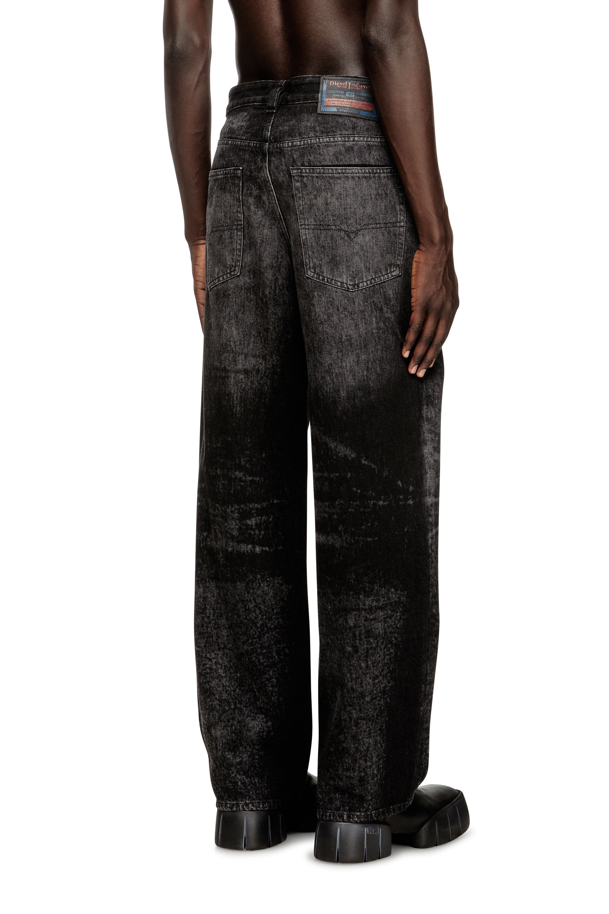 Diesel - Male's Relaxed Jeans 2001 D-Macro 007DB, Black/Dark Grey - 4