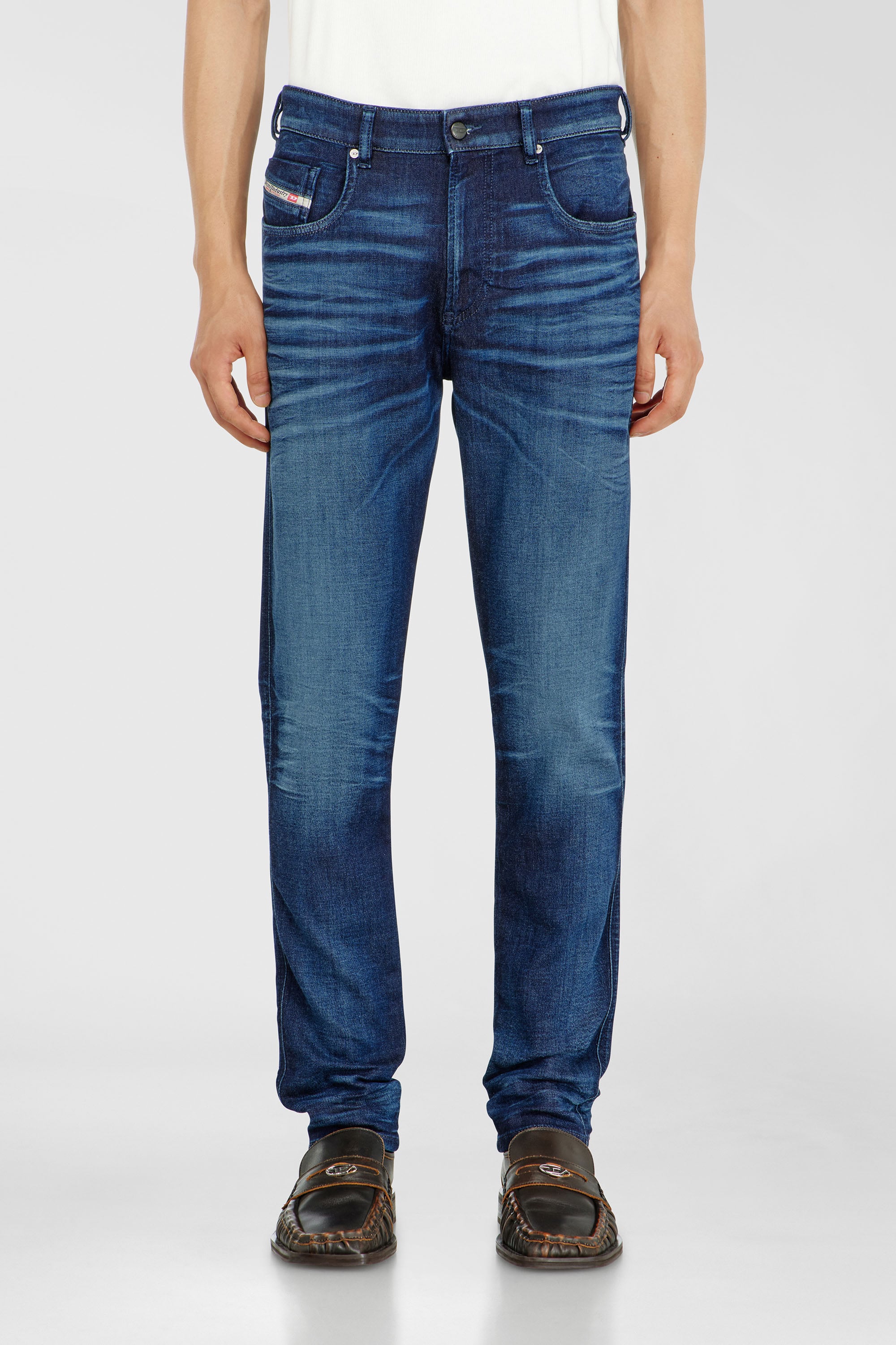 Diesel - Slim 2062 D-Strukt Joggjeans&reg; 068WJ Hombre, Azul Oscuro - 2