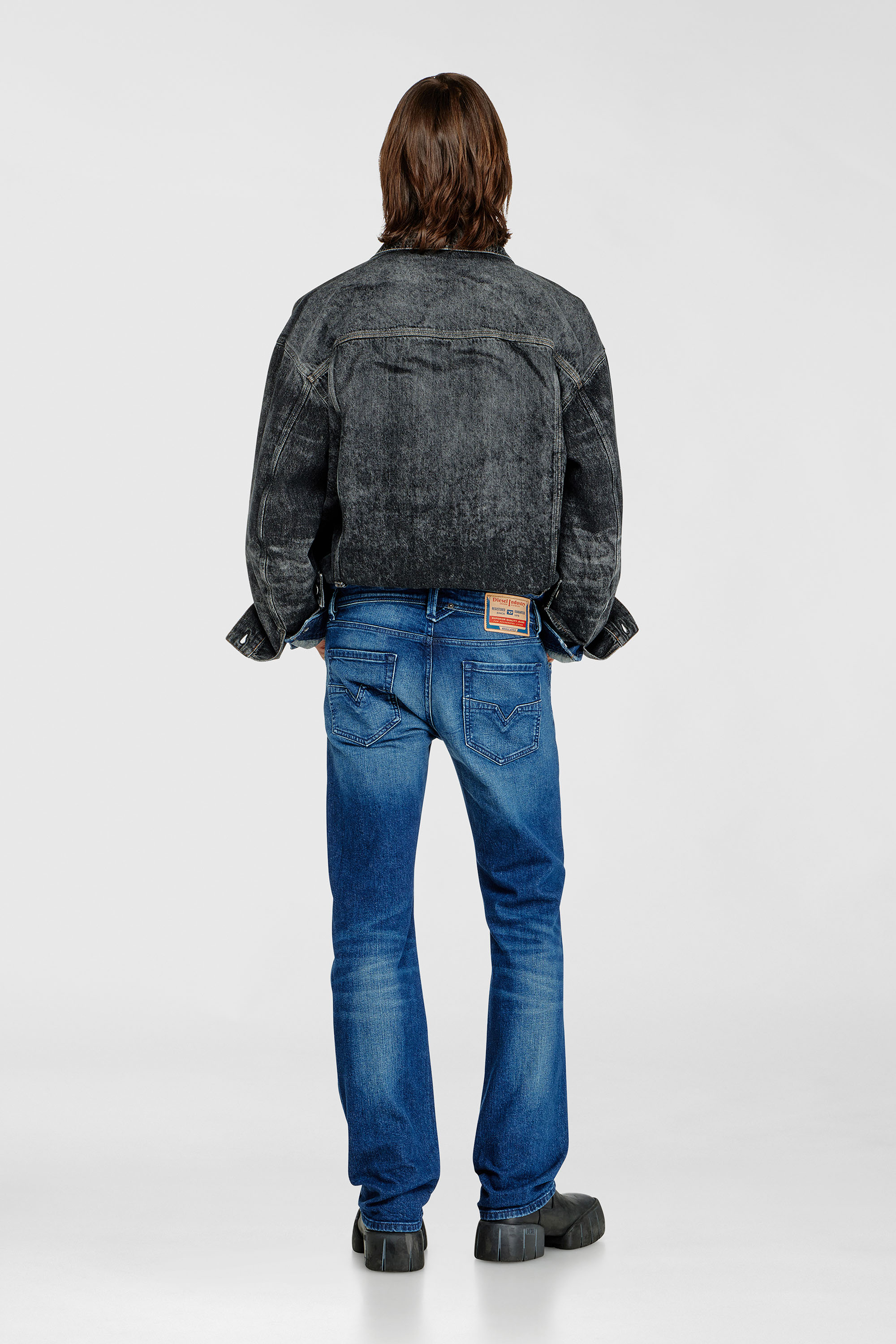 Diesel - Regular Jeans 1985 Larkee 09L51 Homme, Bleu Fonc&eacute; - Image 3
