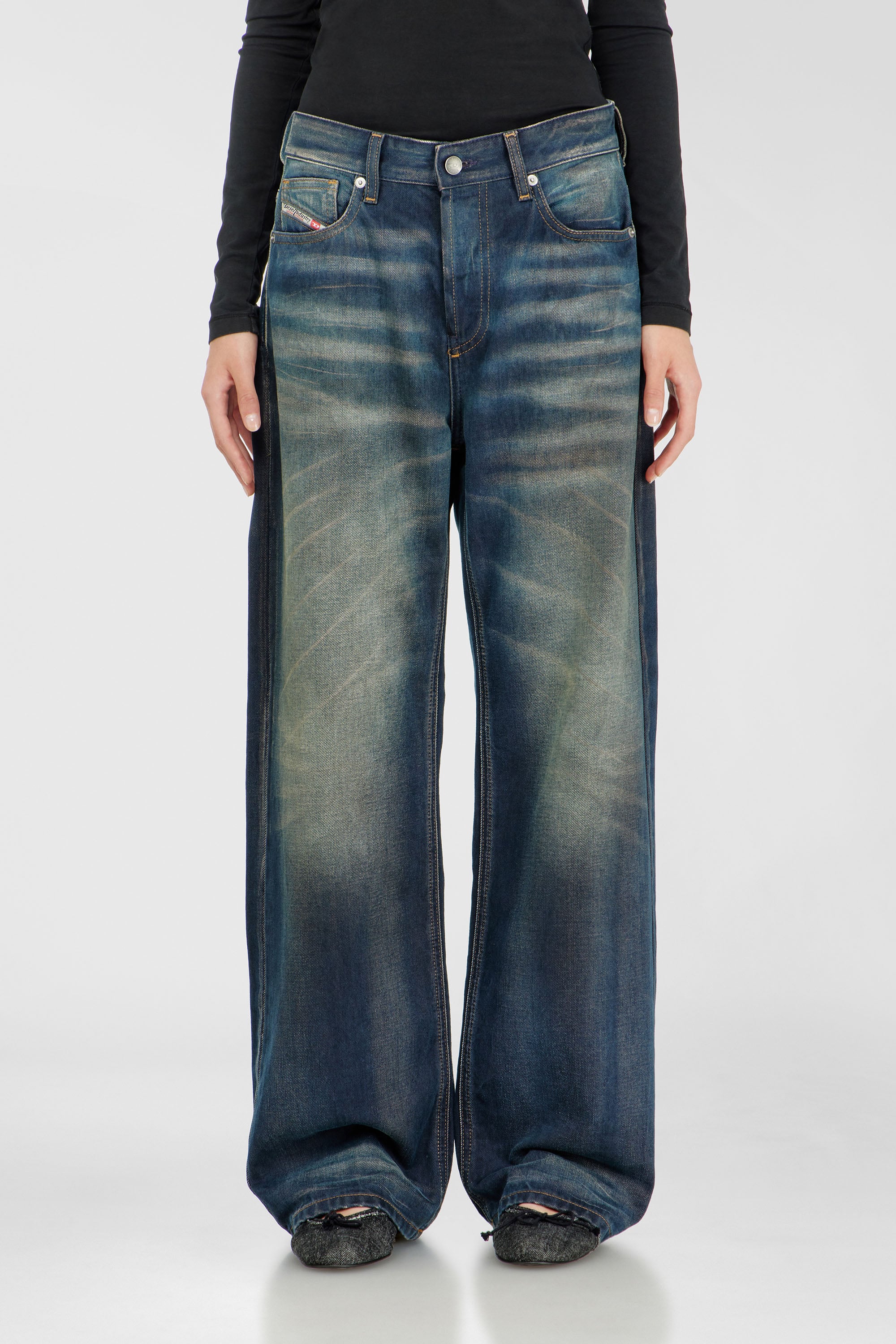 Diesel - Relaxed Jeans 1990 D-Waigee 09R09 Femme, Bleu Fonc&eacute; - Image 2