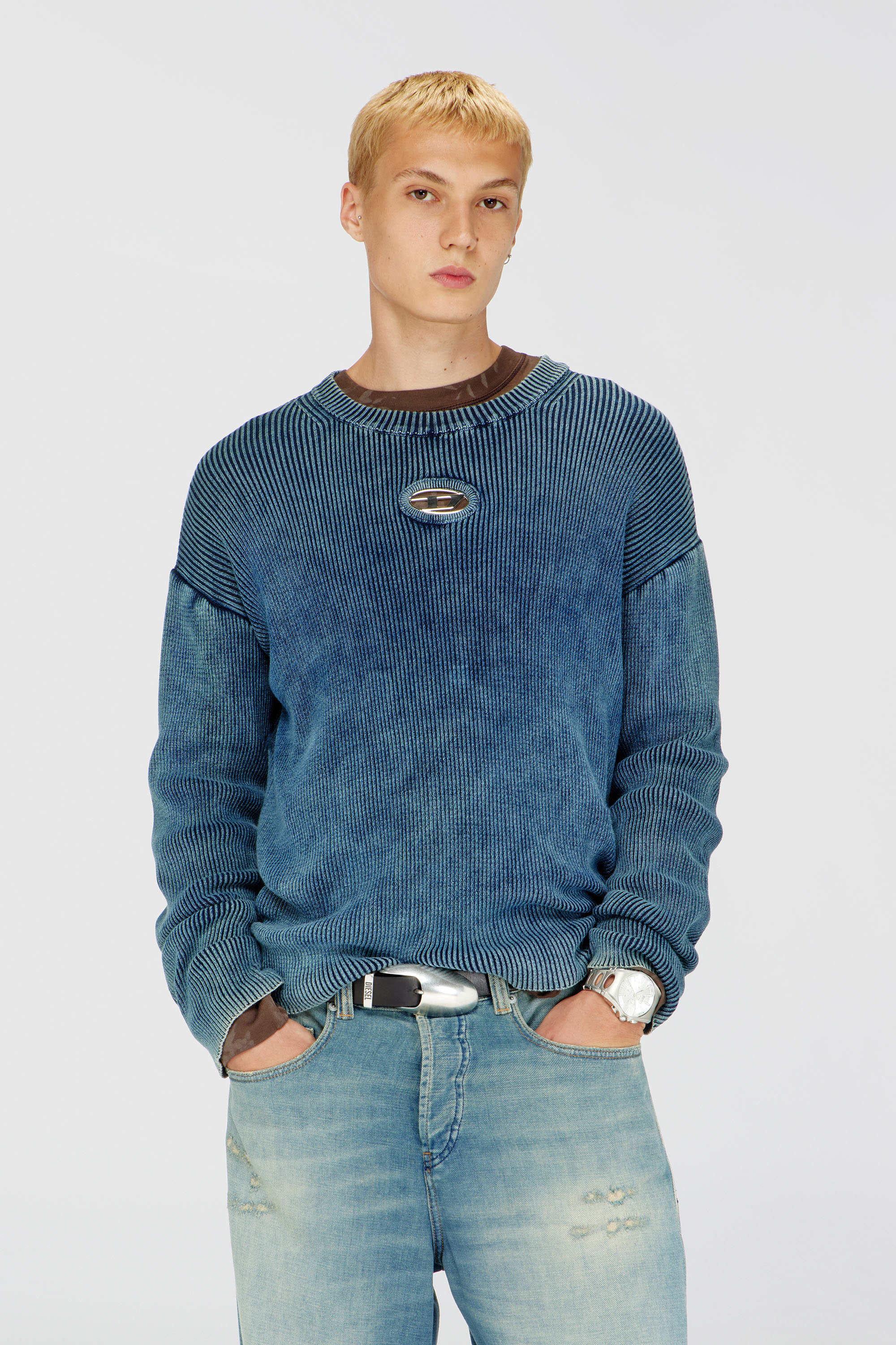 Diesel - K-DARREN-D, Man's Cut-out ribbed jumper with Oval D plaque in Blue - 3