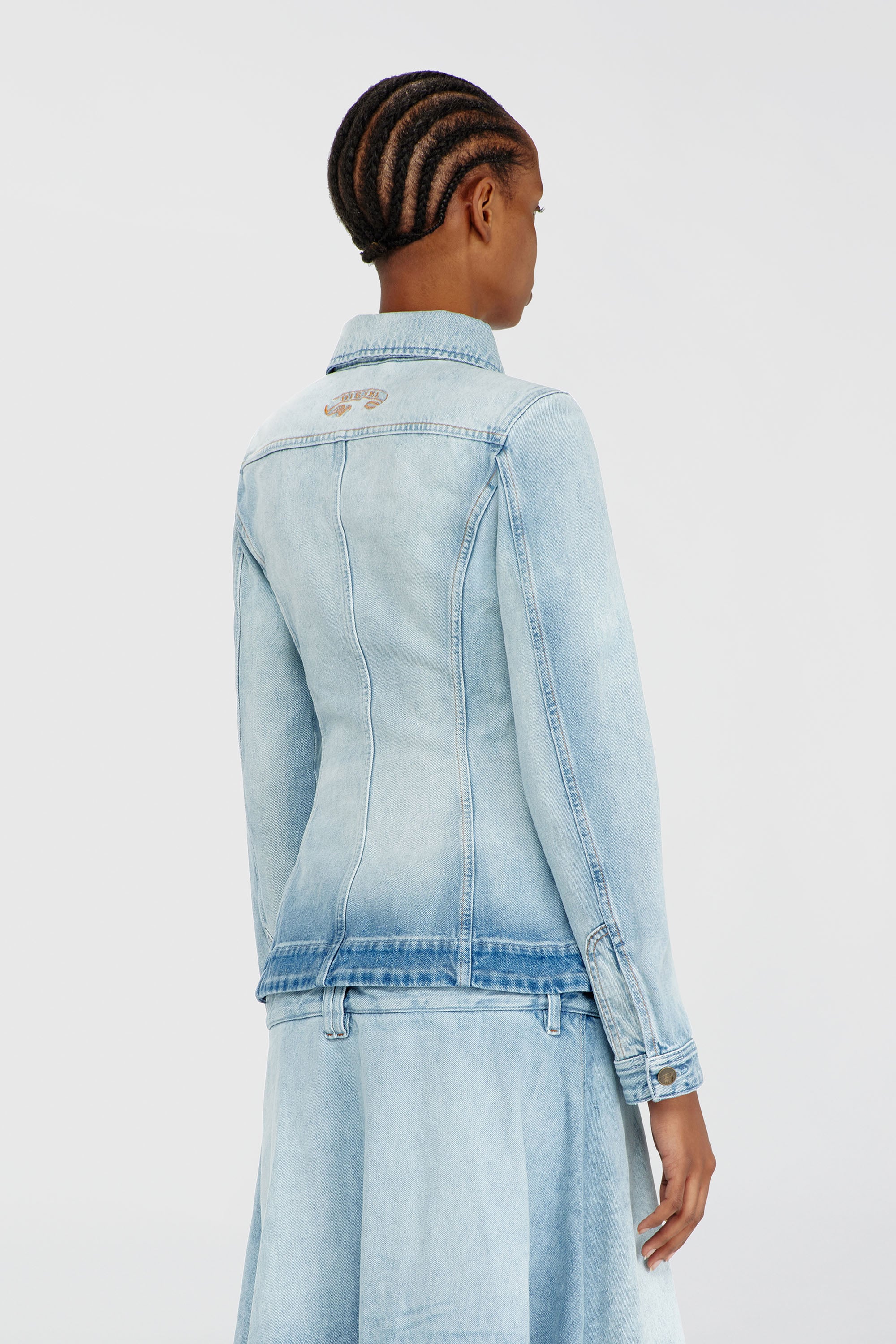 Diesel - DE-KATERIN-S, Woman's Hourglass denim trucker jacket in Light Blue - 5