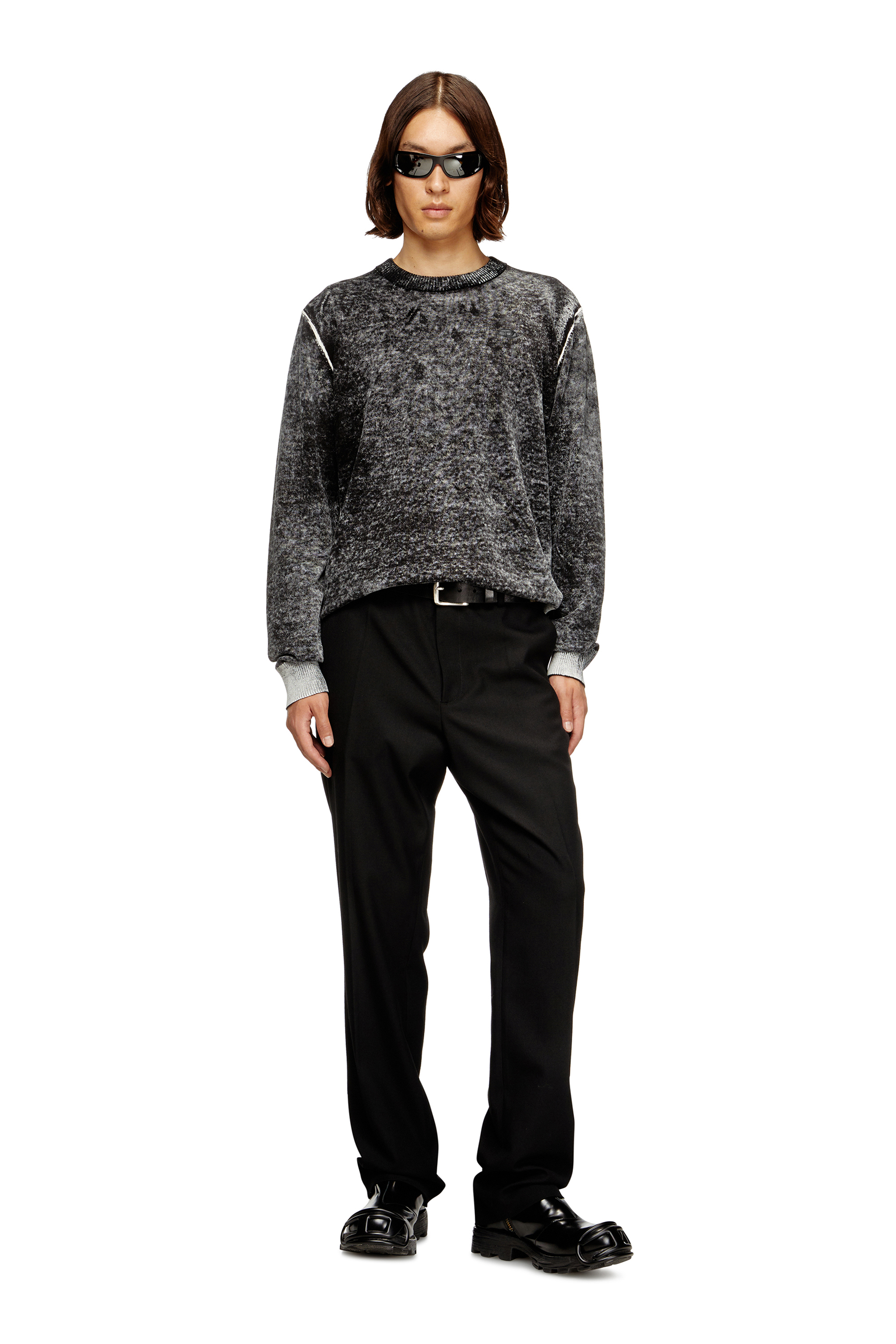 Diesel - K-LAURENT, Pull avec impression invers&eacute;e d&eacute;color&eacute;e Homme in Gris - 2