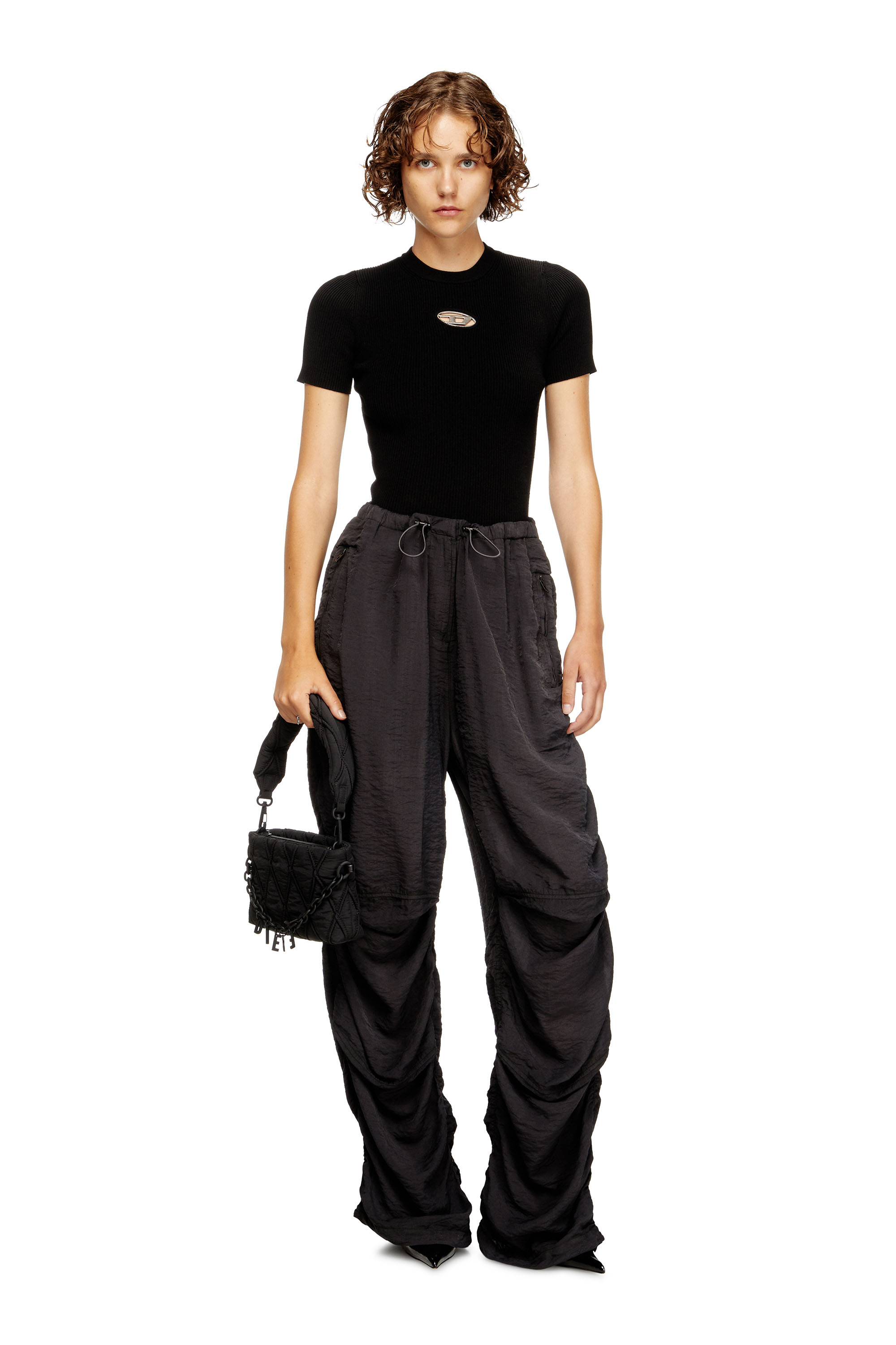 Diesel - M-VALARI-SS, Pull à manches courtes avec Oval D en métal Femme in Noir - 1