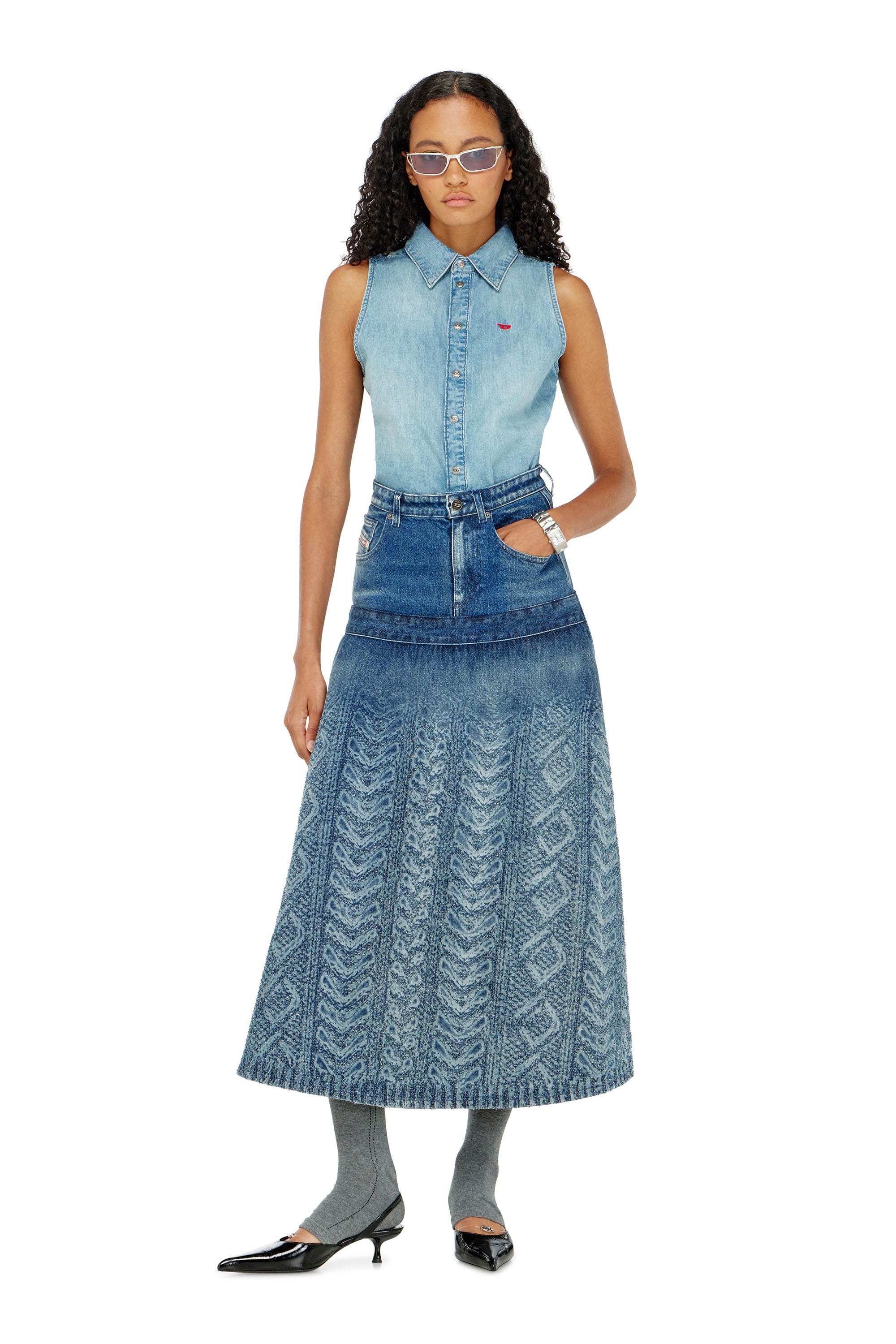 Diesel - DE-EAZY-SL, Woman's Sleeveless denim shirt in Light Blue - 2