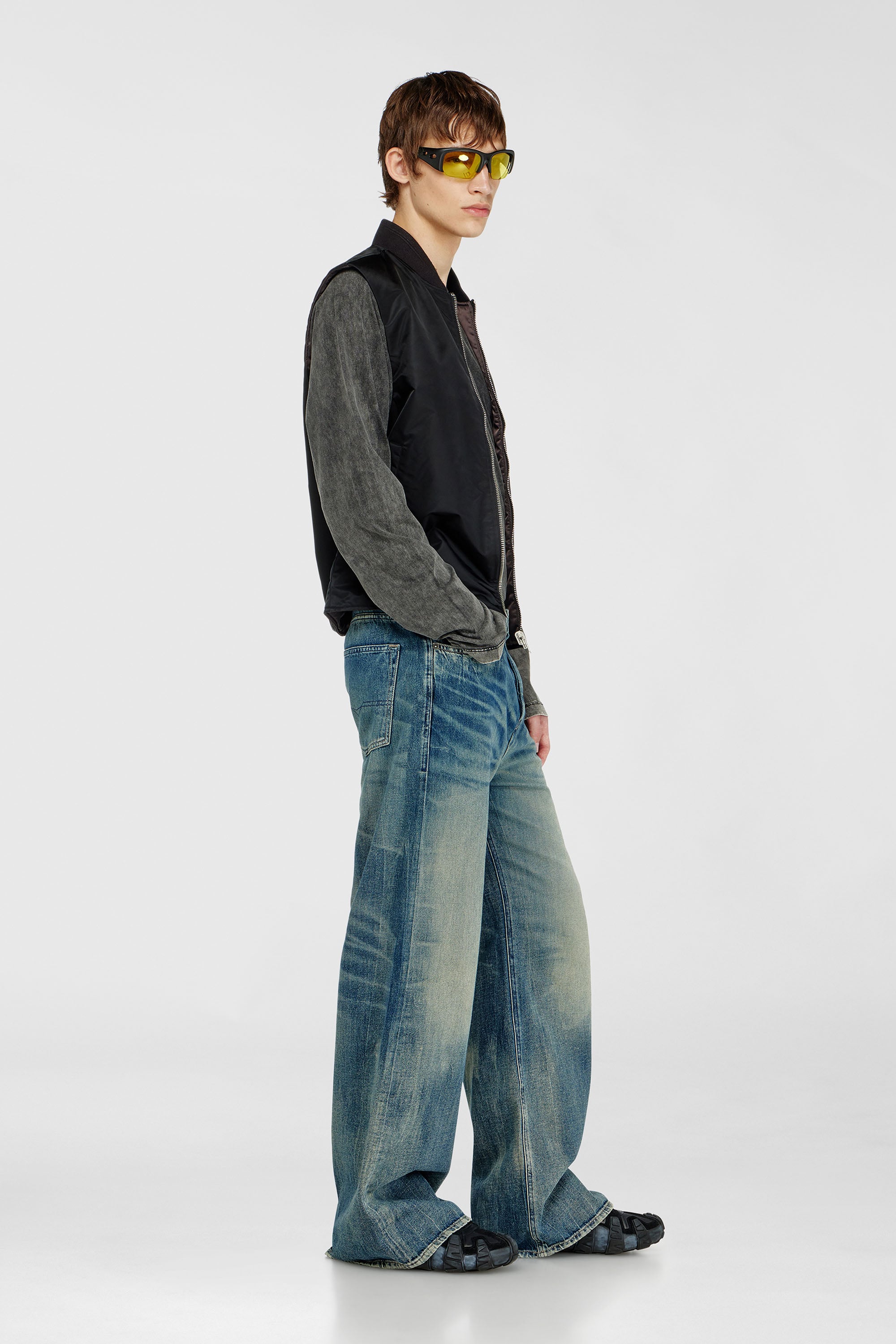 Diesel - Man's Relaxed Jeans D-Rise 09P55, Dark Blue - 2