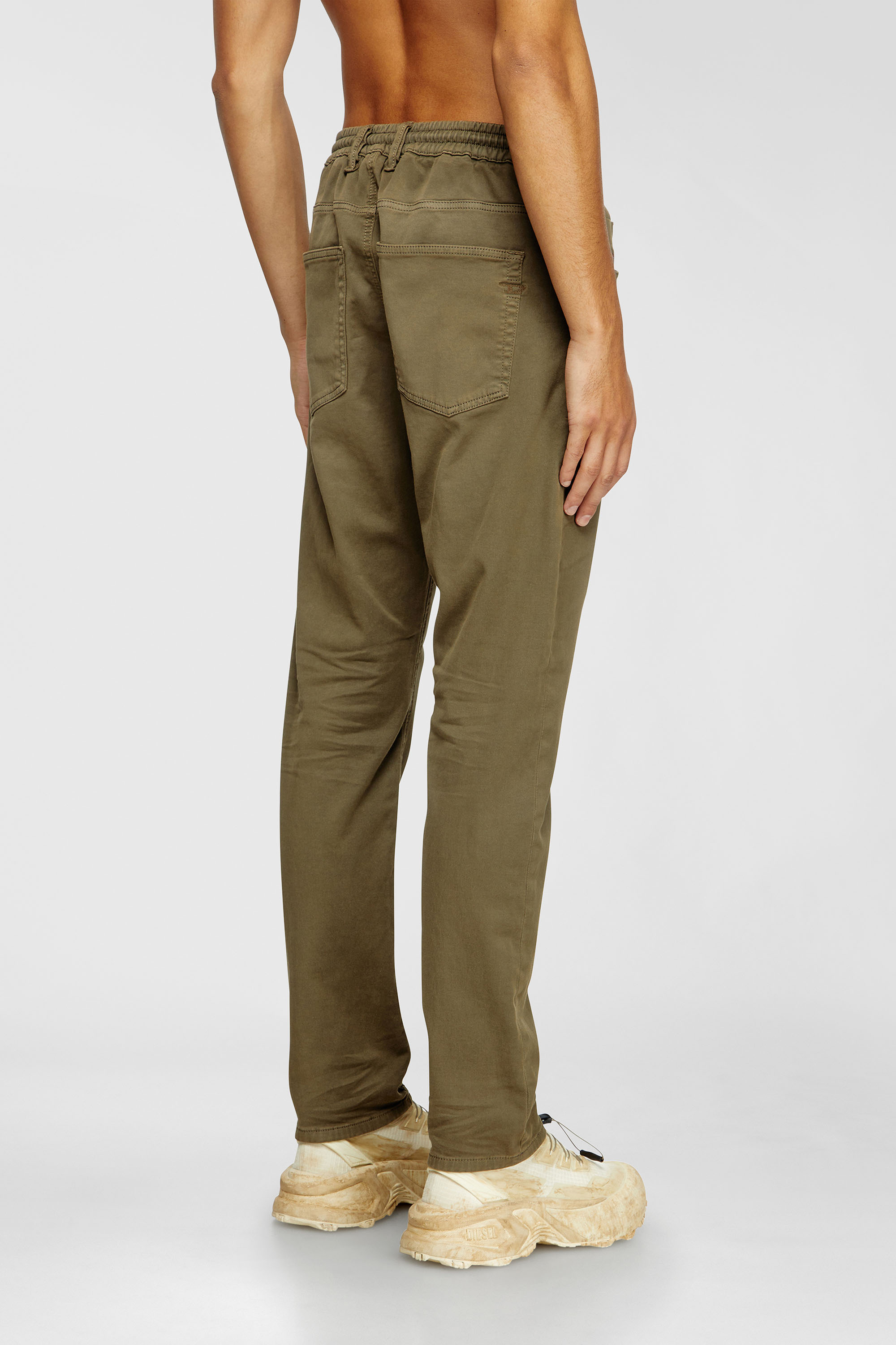 Diesel - Man's Regular 2032 D-Krooley Joggjeans&reg; 0670M, Green - 3