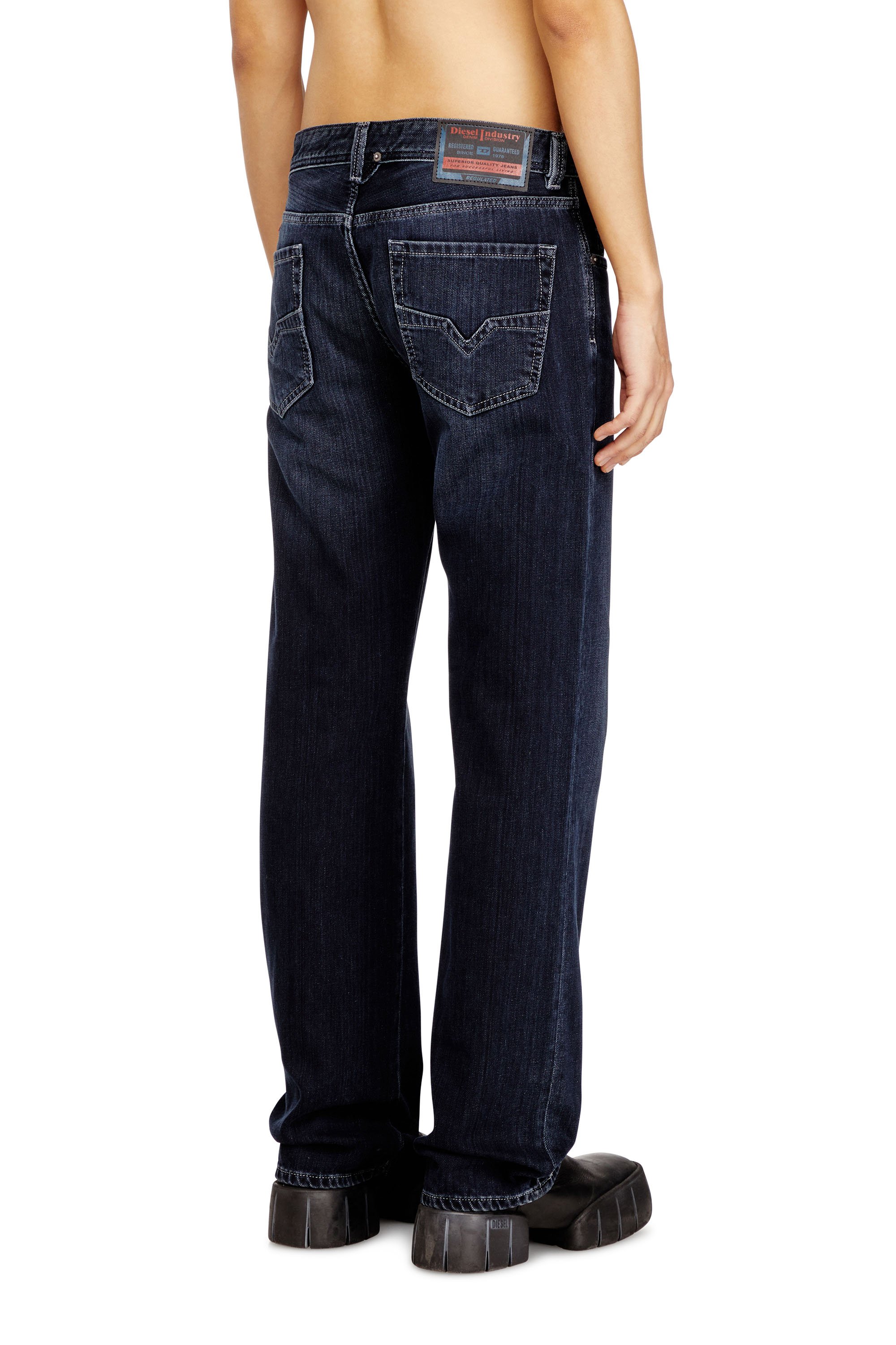 Diesel - Male's Regular Jeans 1985 Larkee 09Q19, Dark Blue - 4